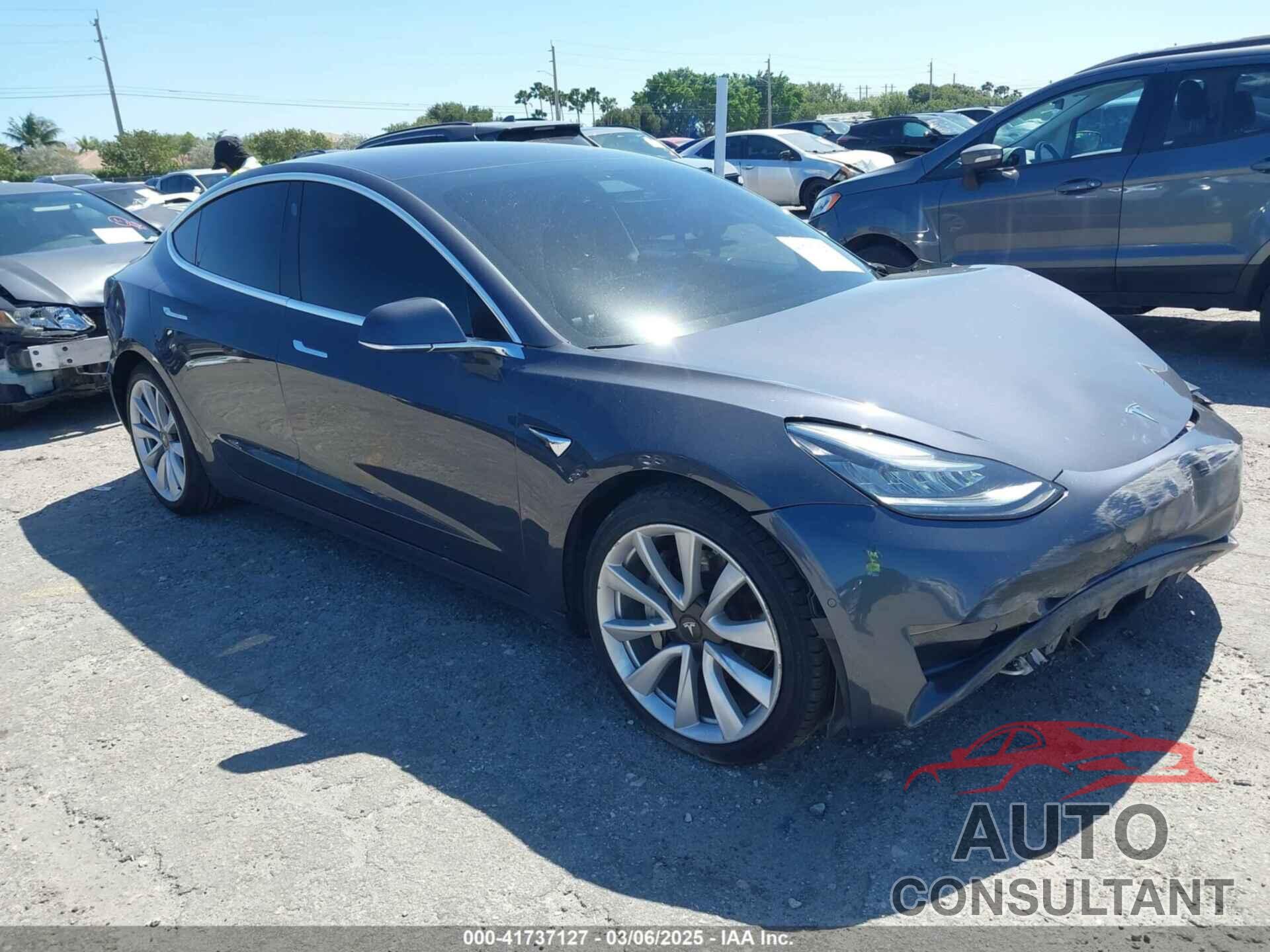 TESLA MODEL 3 2018 - 5YJ3E1EB1JF087098