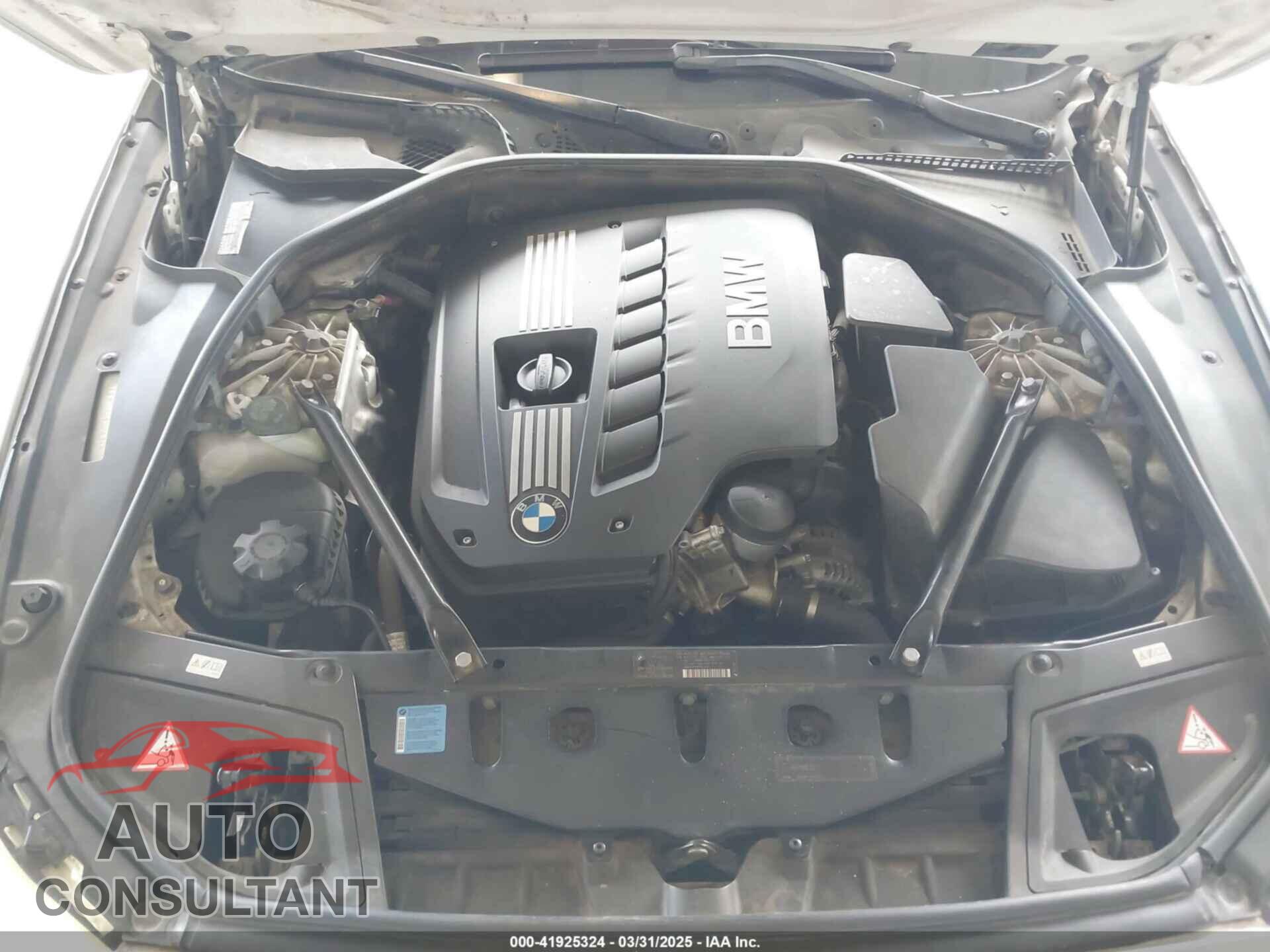 BMW 528I 2011 - WBAFR1C57BC740138