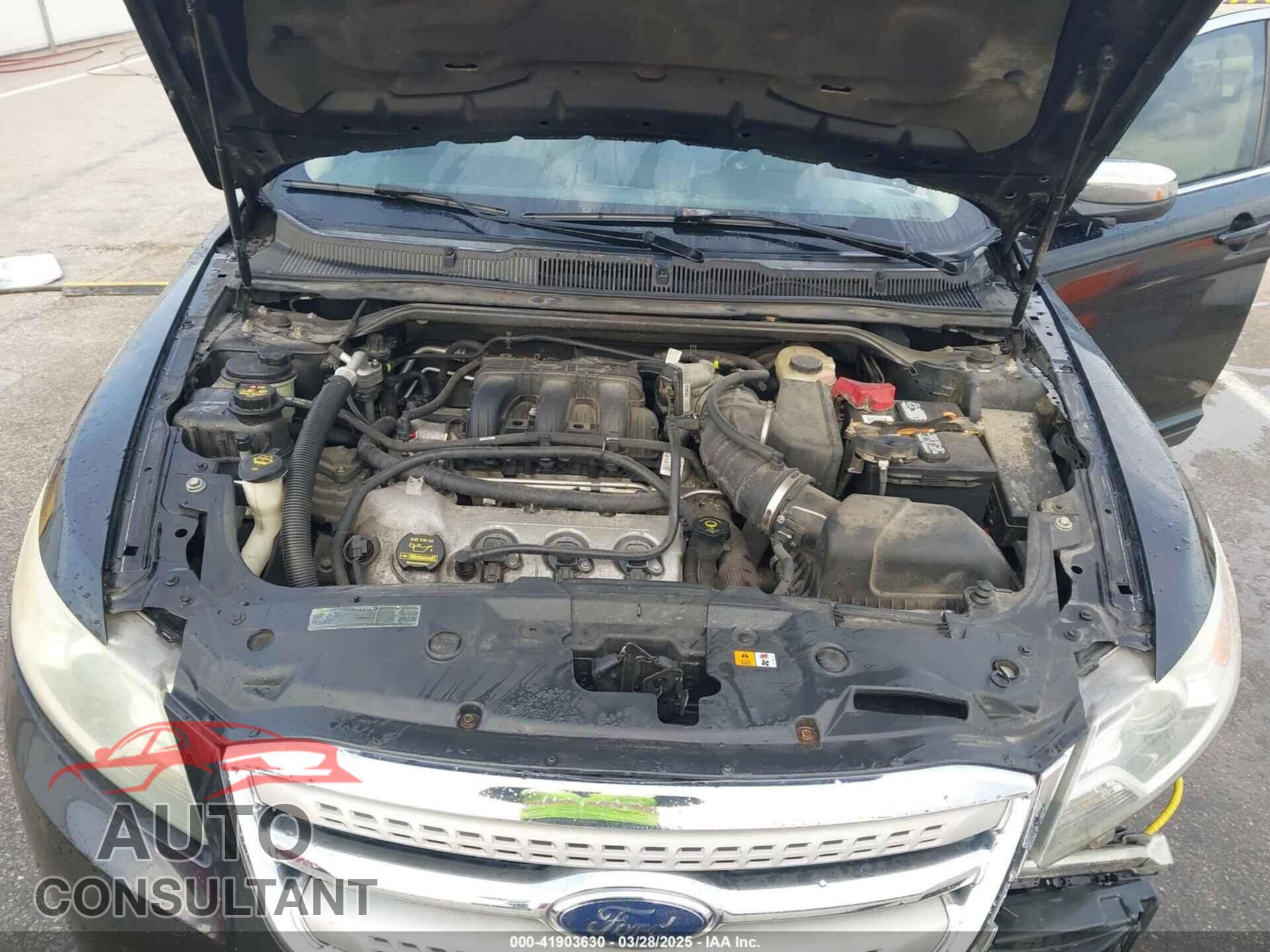 FORD TAURUS 2010 - 1FAHP2FW9AG115121