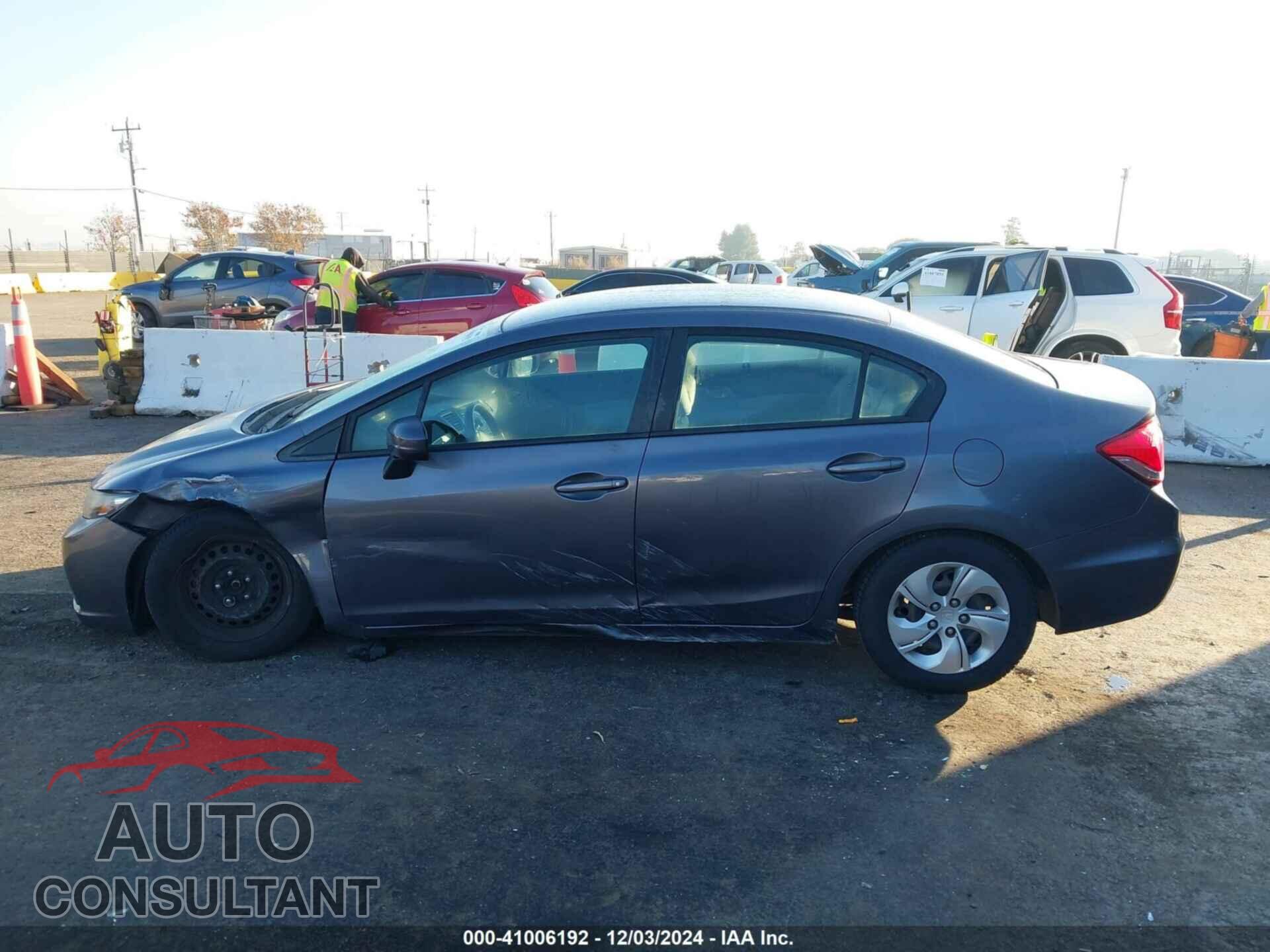 HONDA CIVIC 2015 - 19XFB2F51FE279509