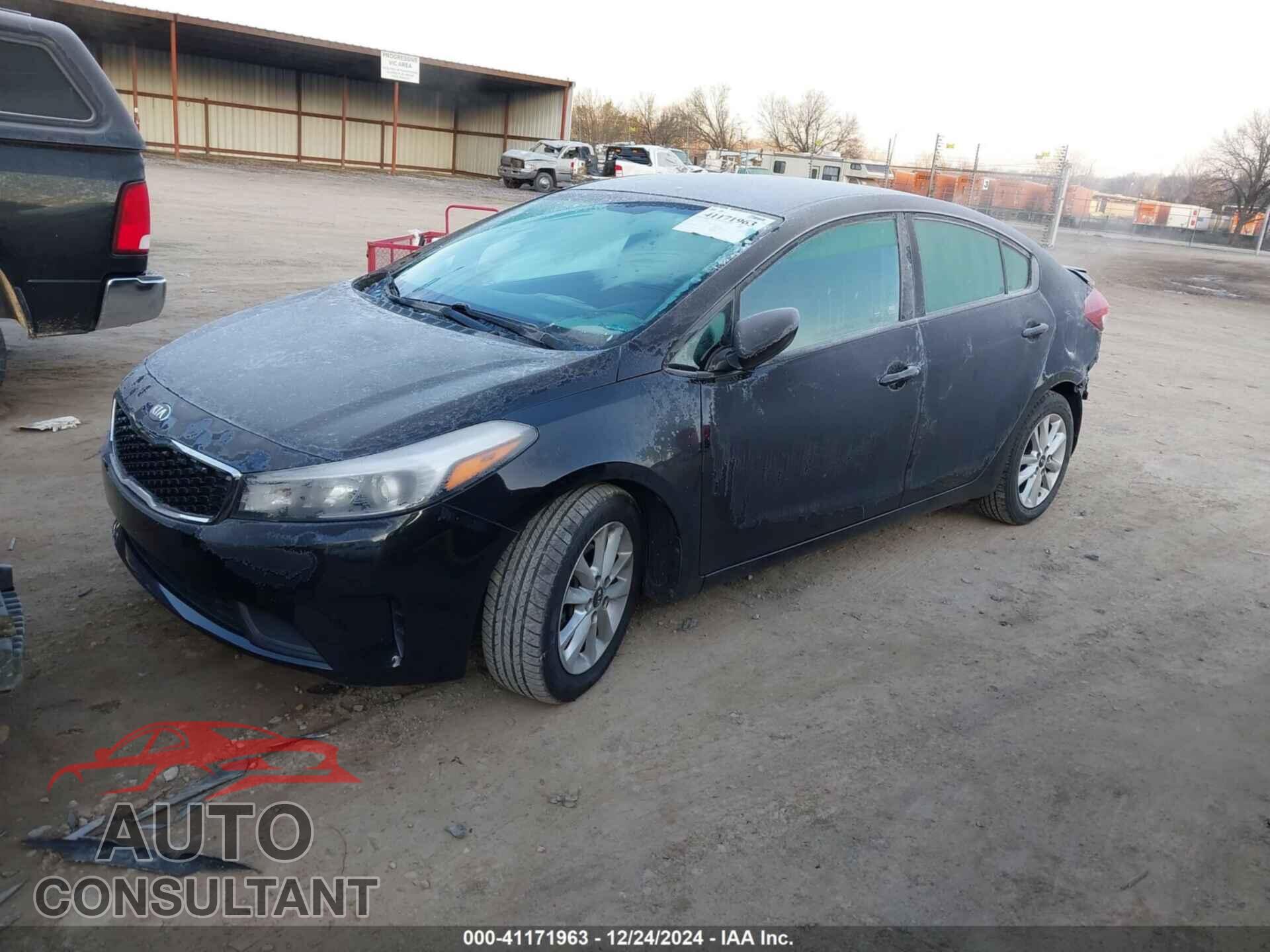 KIA FORTE 2017 - 3KPFL4A73HE025384