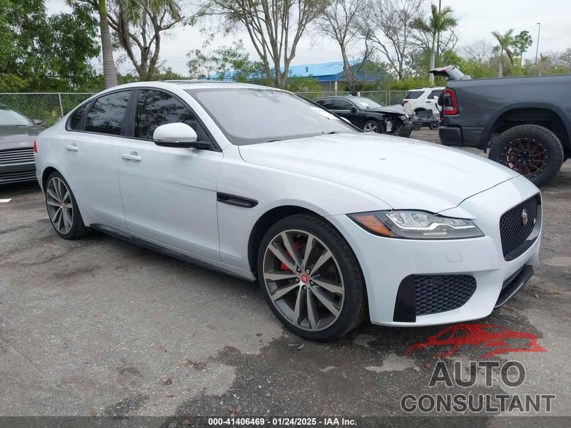 JAGUAR XF 2018 - SAJBG4FV9JCY55697