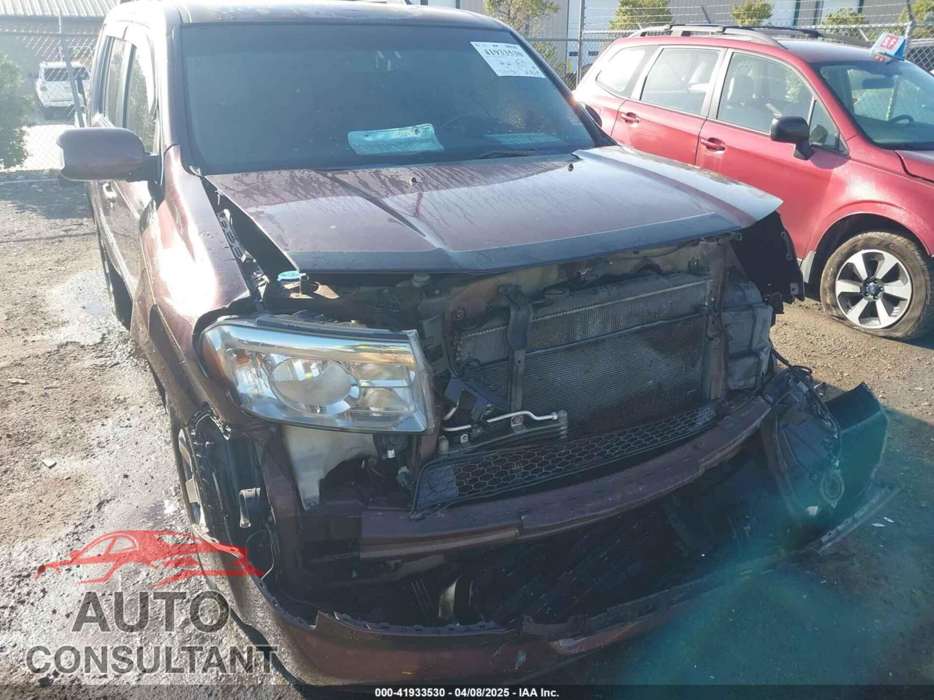 HONDA PILOT 2011 - 5FNYF4H9XBB040893