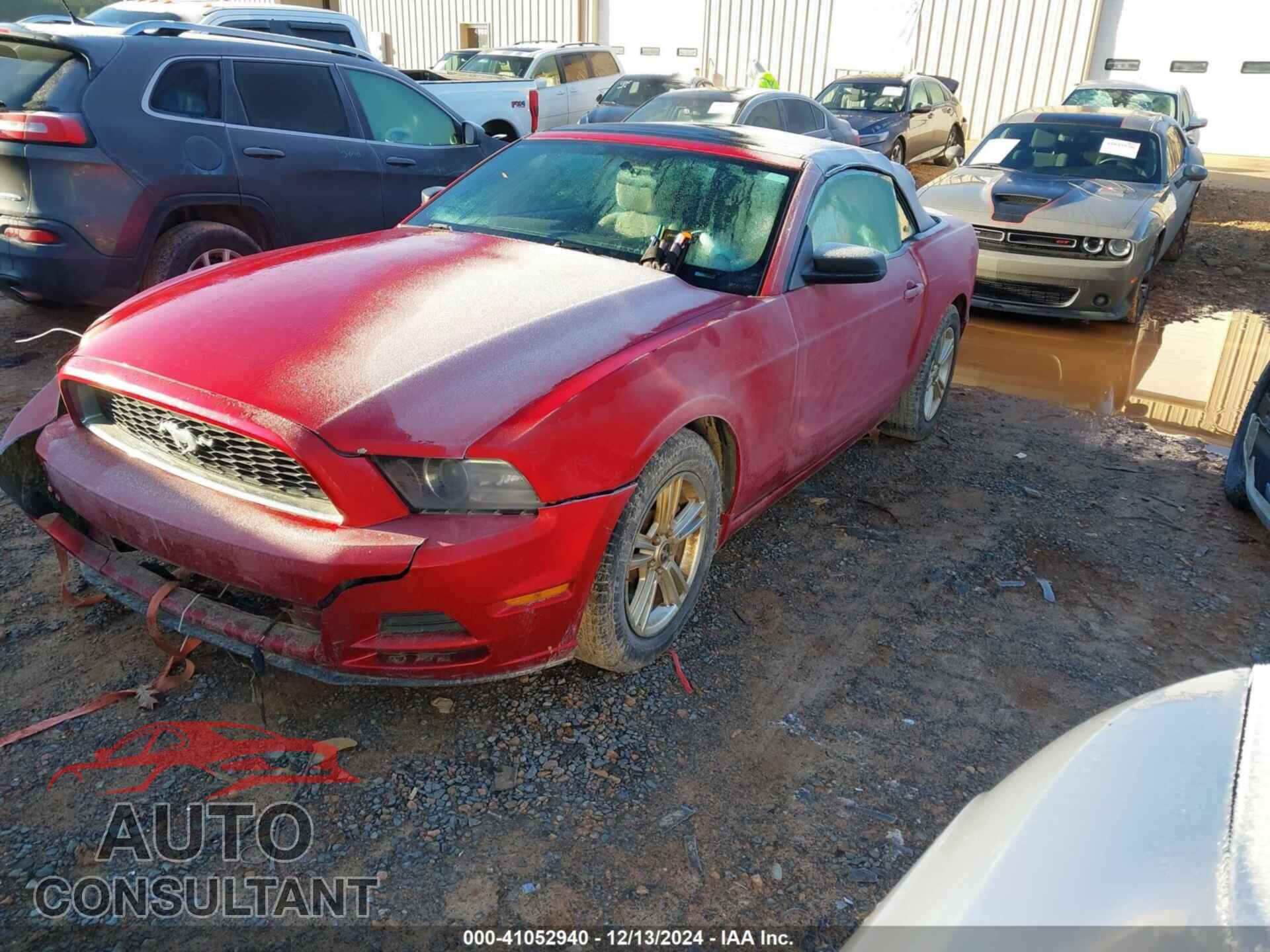 FORD MUSTANG 2013 - 1ZVBP8EM8D5275927
