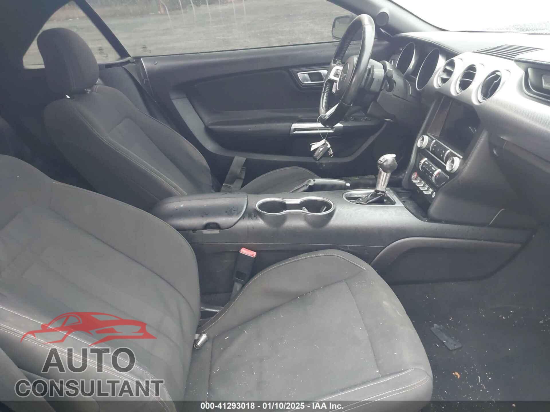 FORD MUSTANG 2019 - 1FATP8UH4K5112819