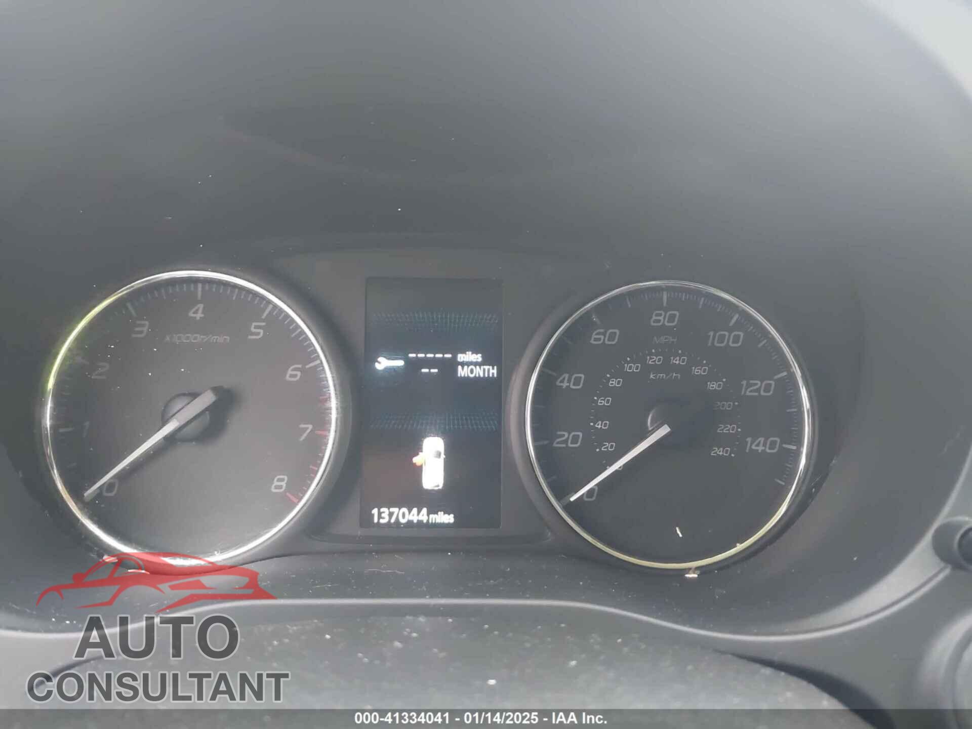 MITSUBISHI OUTLANDER 2017 - JA4AD2A31HZ018540