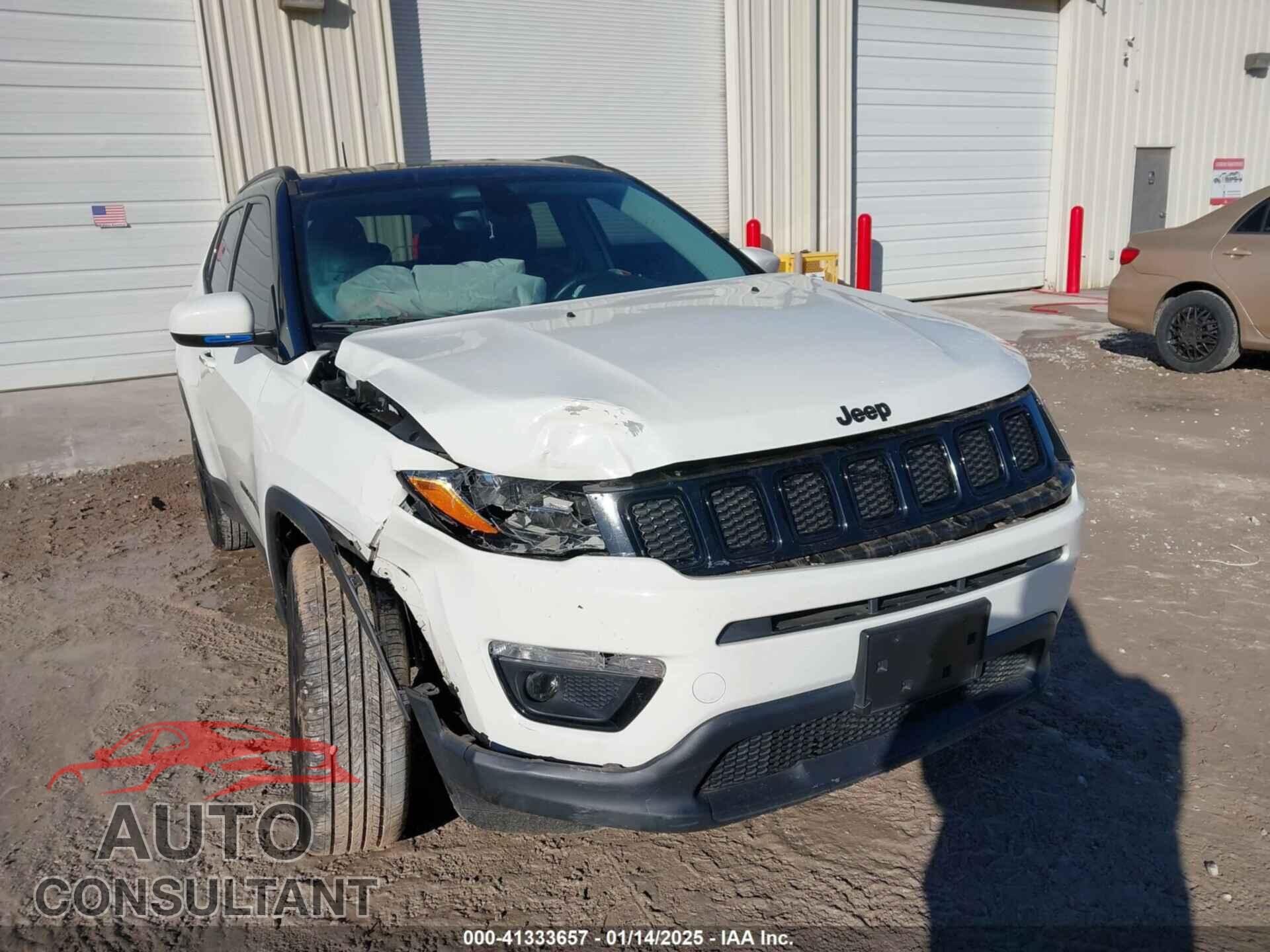 JEEP COMPASS 2018 - 3C4NJCBB3JT407916