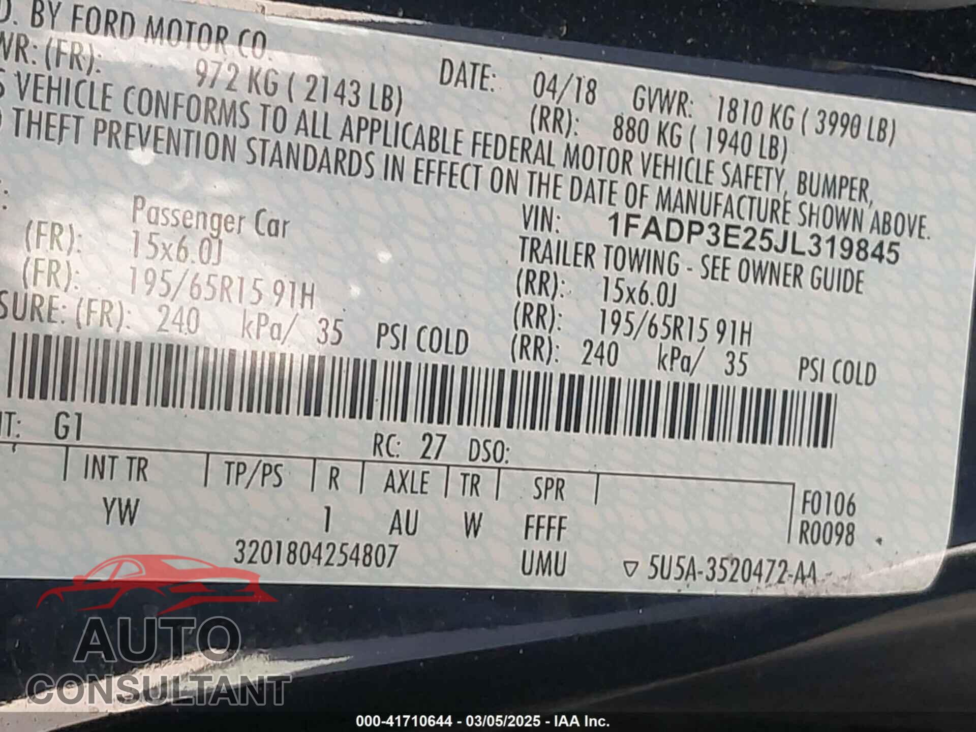 FORD FOCUS 2018 - 1FADP3E25JL319845