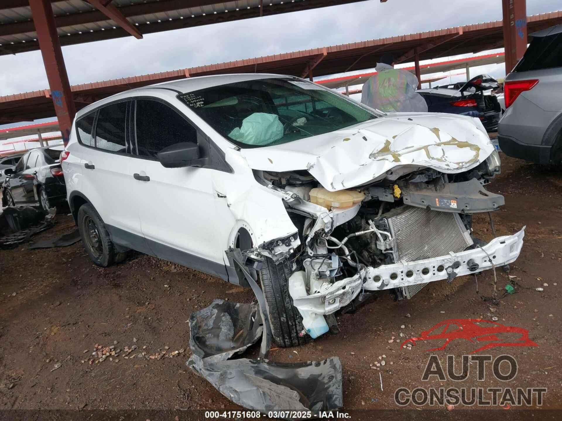 FORD ESCAPE 2016 - 1FMCU0F74GUC43895