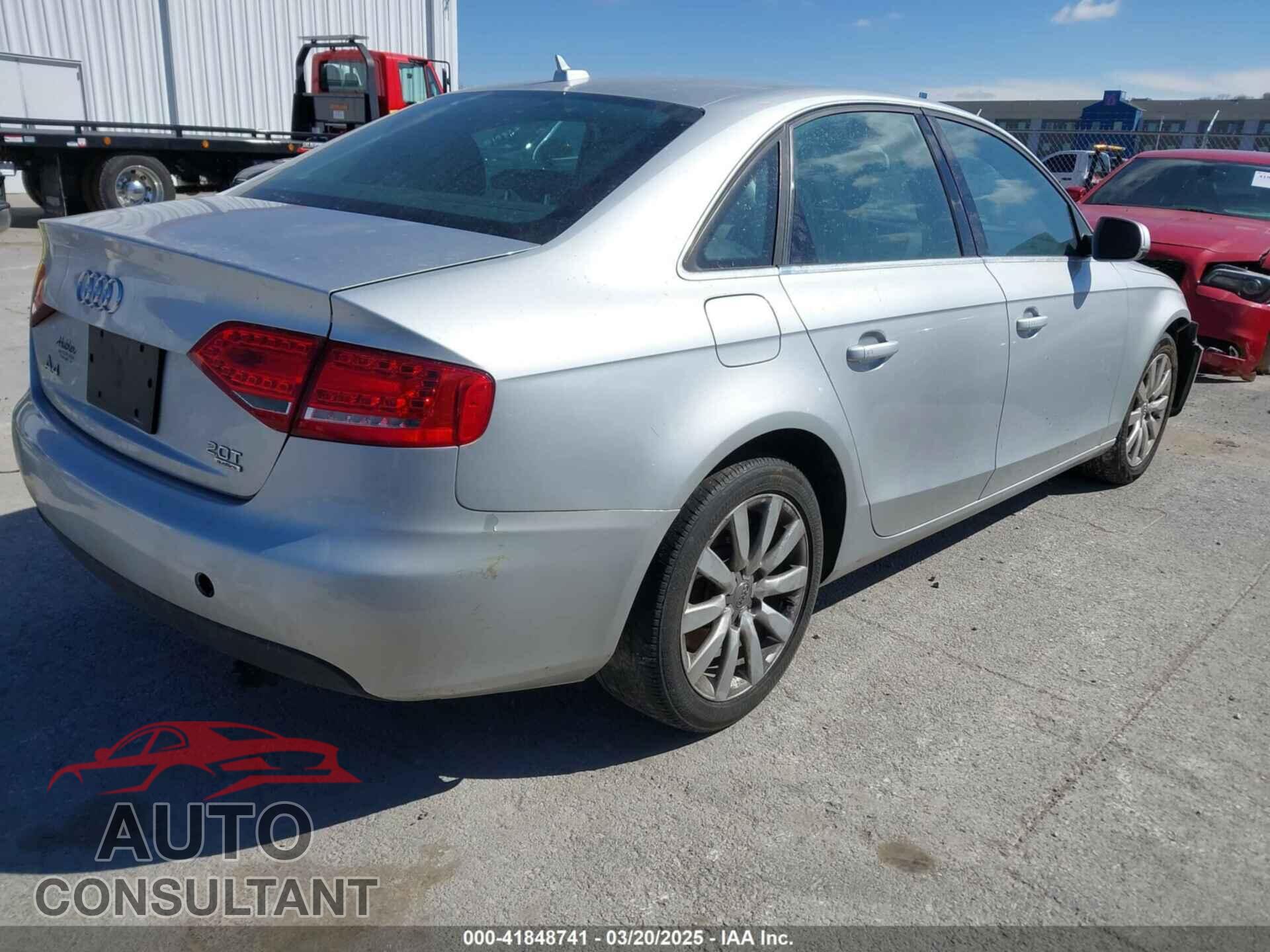 AUDI A4 2012 - WAUBFAFL7CN004470