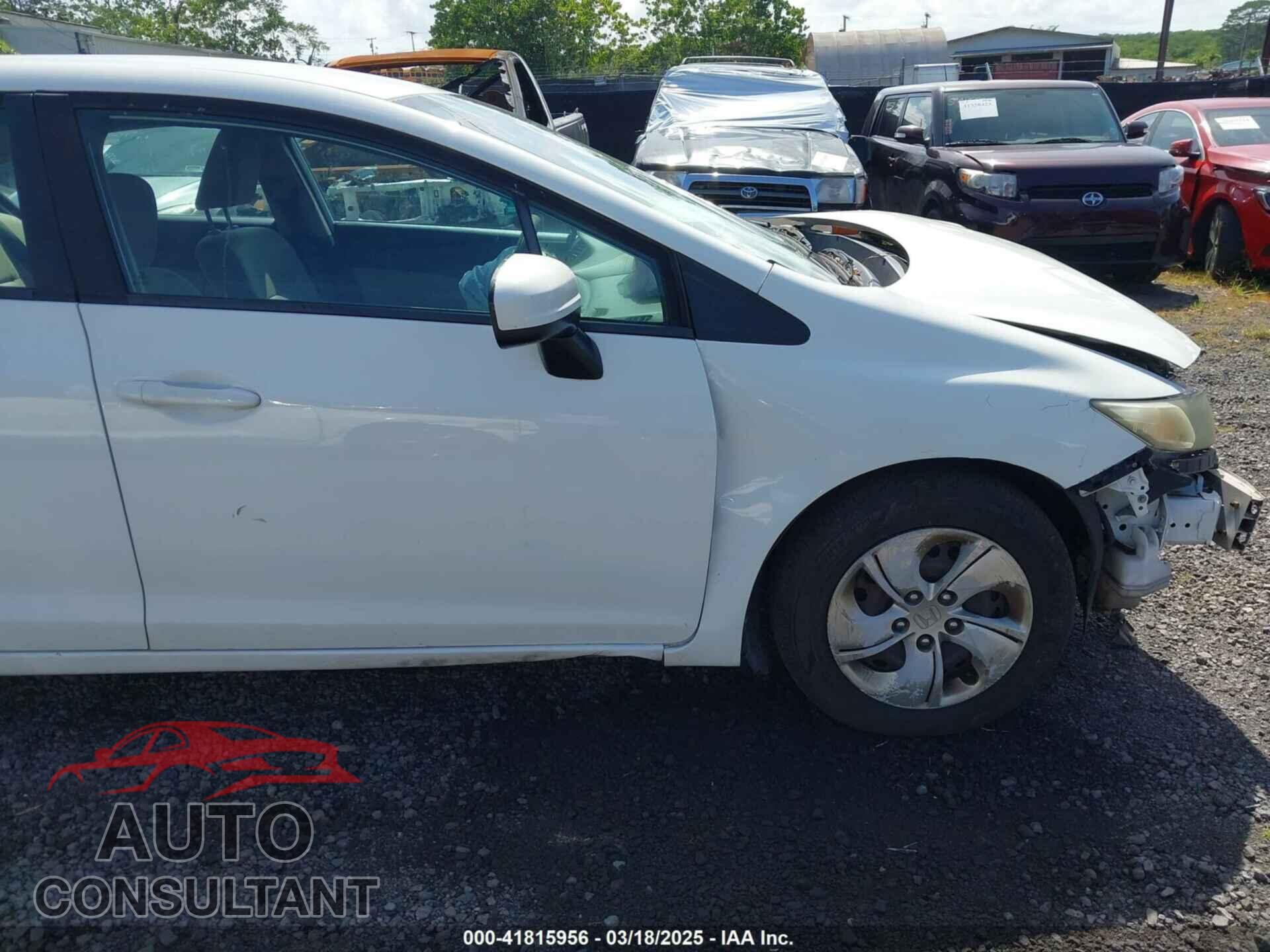 HONDA CIVIC 2014 - 19XFB2F58EE007747