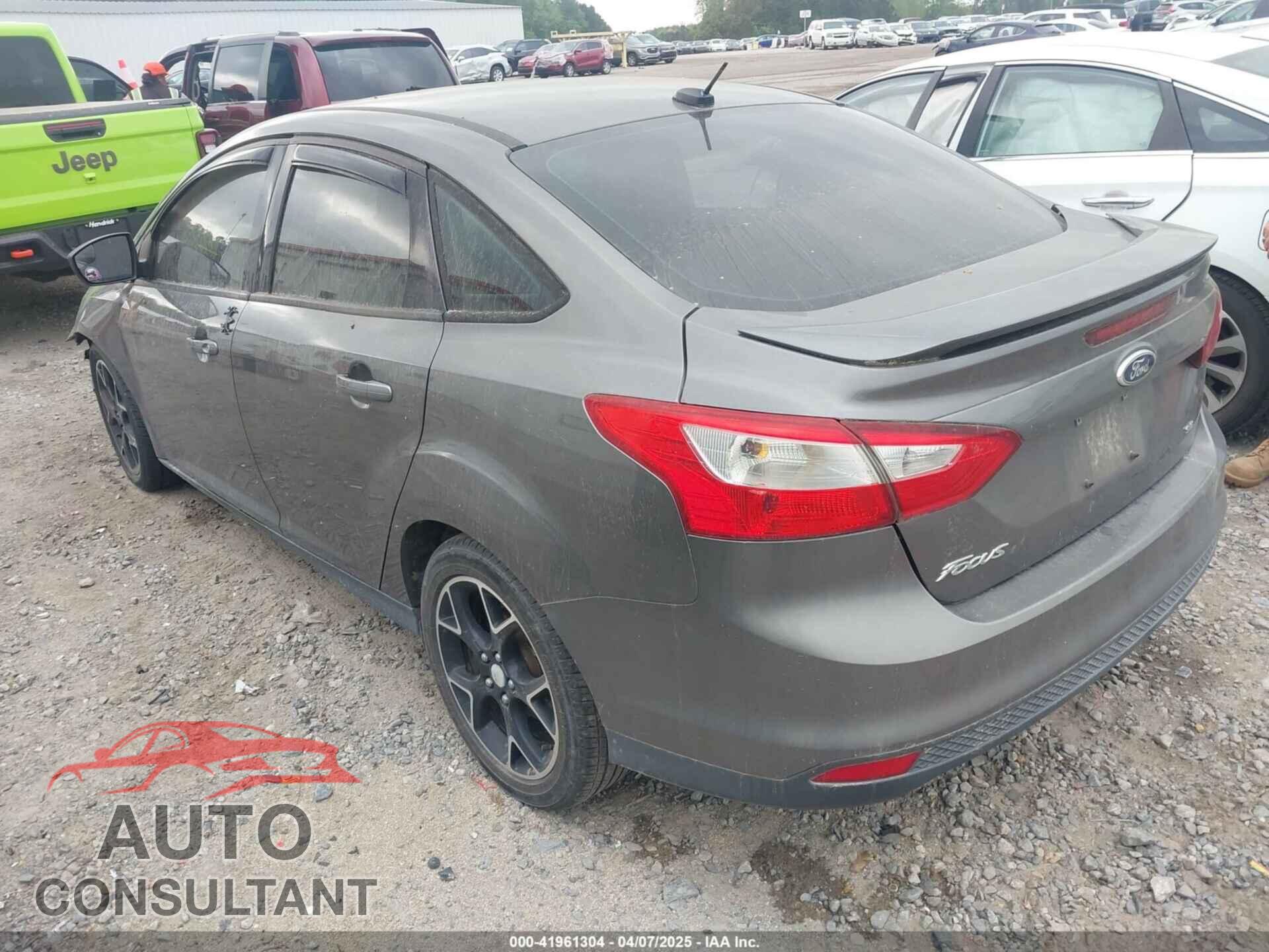 FORD FOCUS 2012 - 1FAHP3F22CL231158