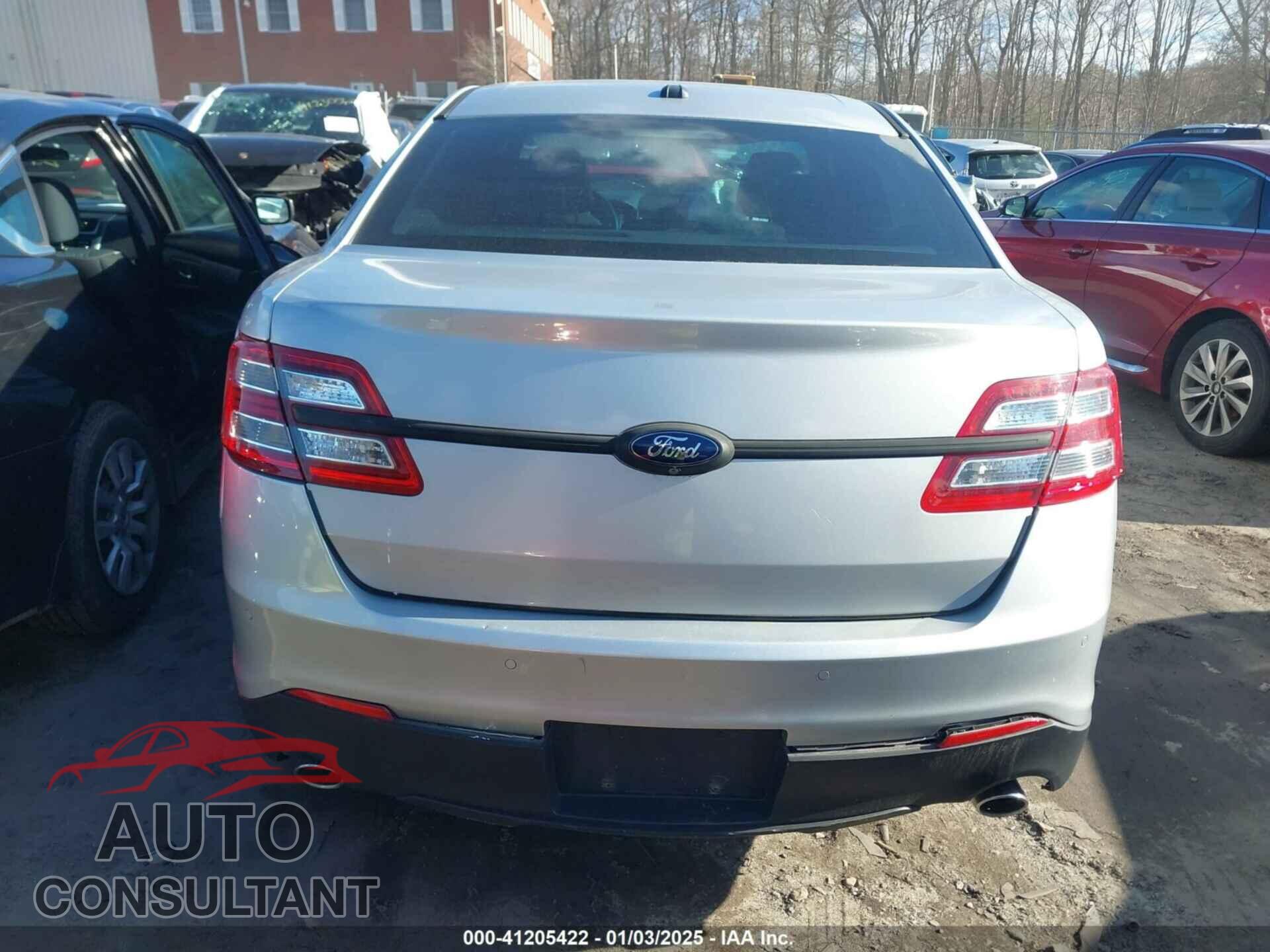 FORD TAURUS 2014 - 1FAHP2E84EG157236
