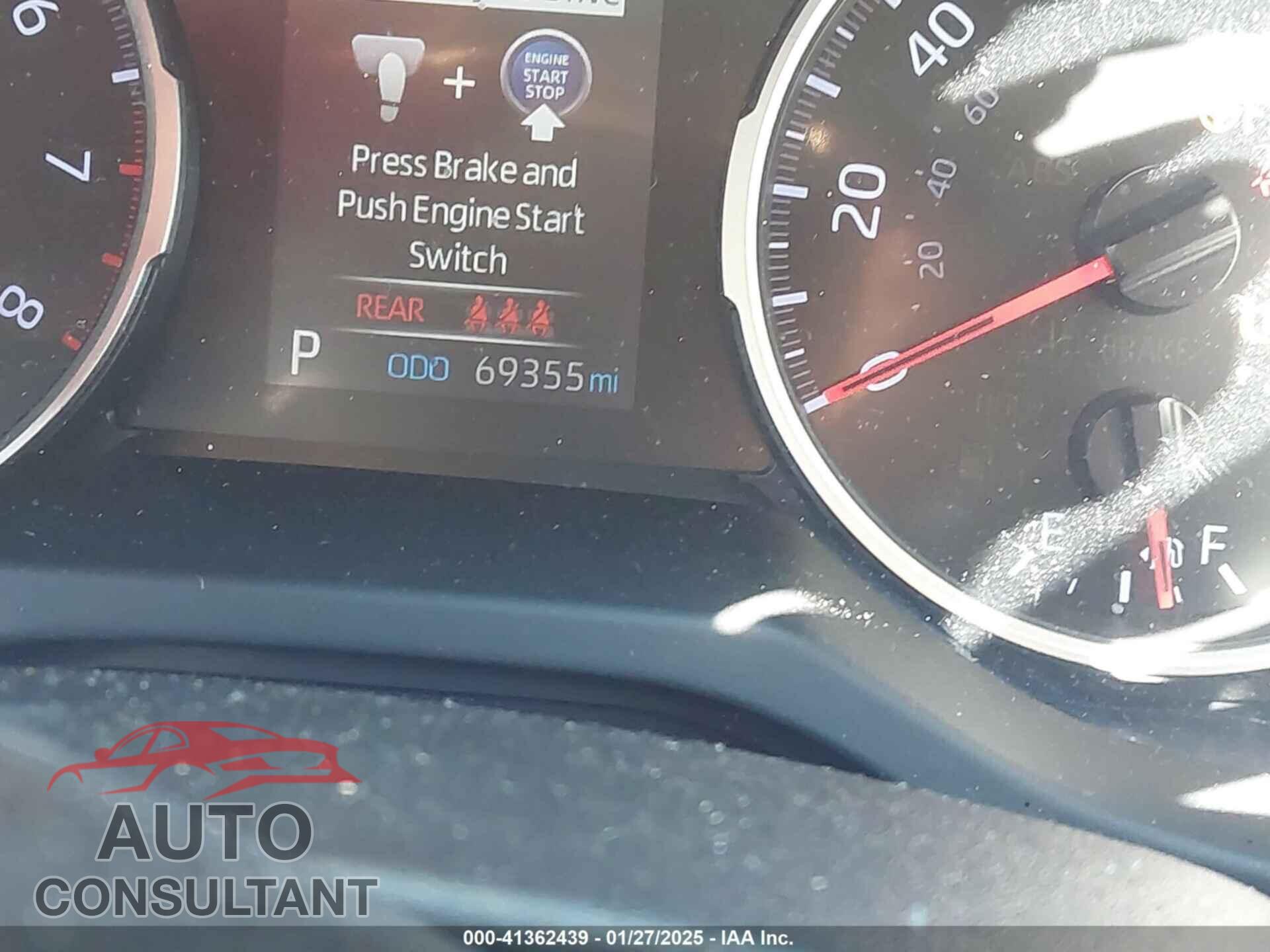 TOYOTA RAV4 2019 - JTMP1RFV0KD030890