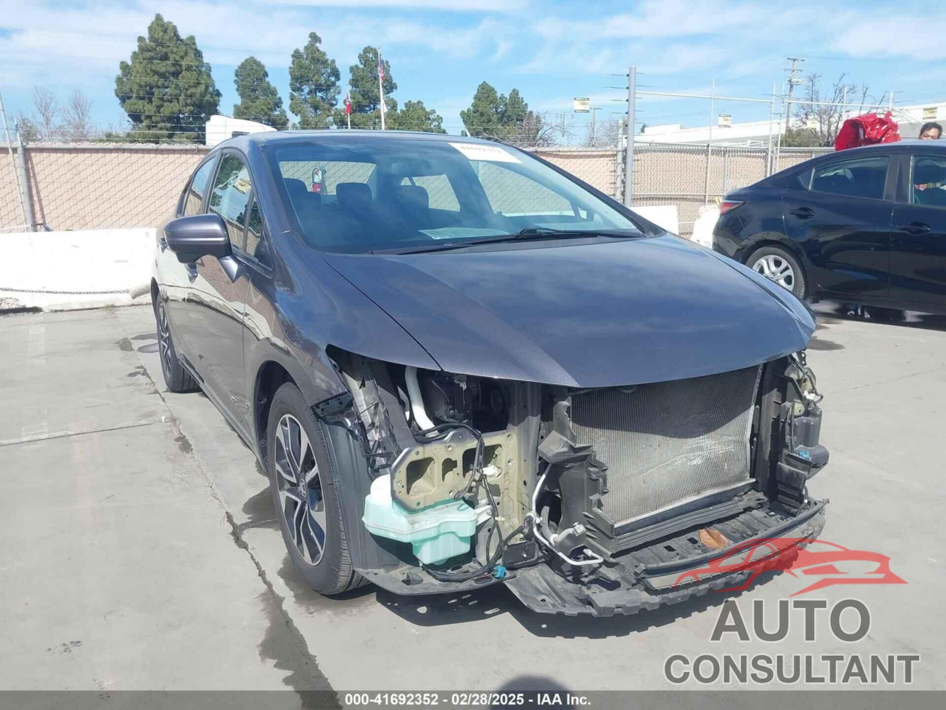 HONDA CIVIC 2015 - 2HGFB2F84FH527994