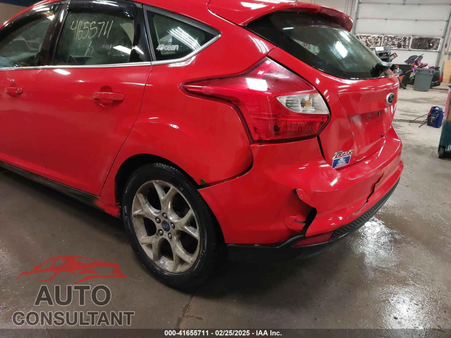 FORD FOCUS 2012 - 1FAHP3M23CL460290
