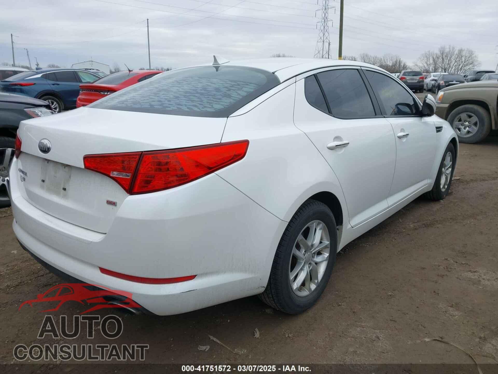 KIA OPTIMA 2013 - KNAGM4A75D5397894
