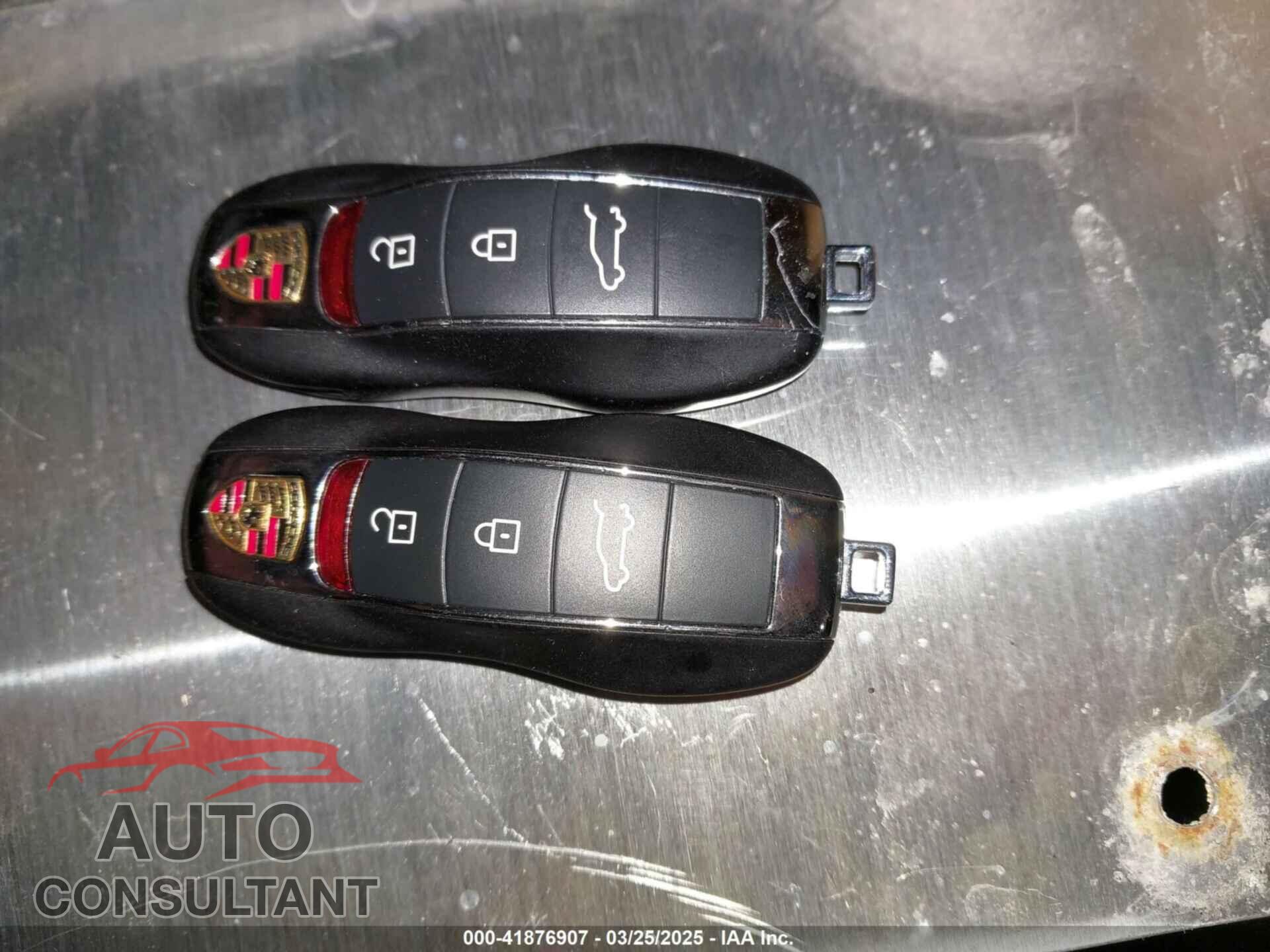PORSCHE MACAN 2021 - WP1AF2A57MLB60503