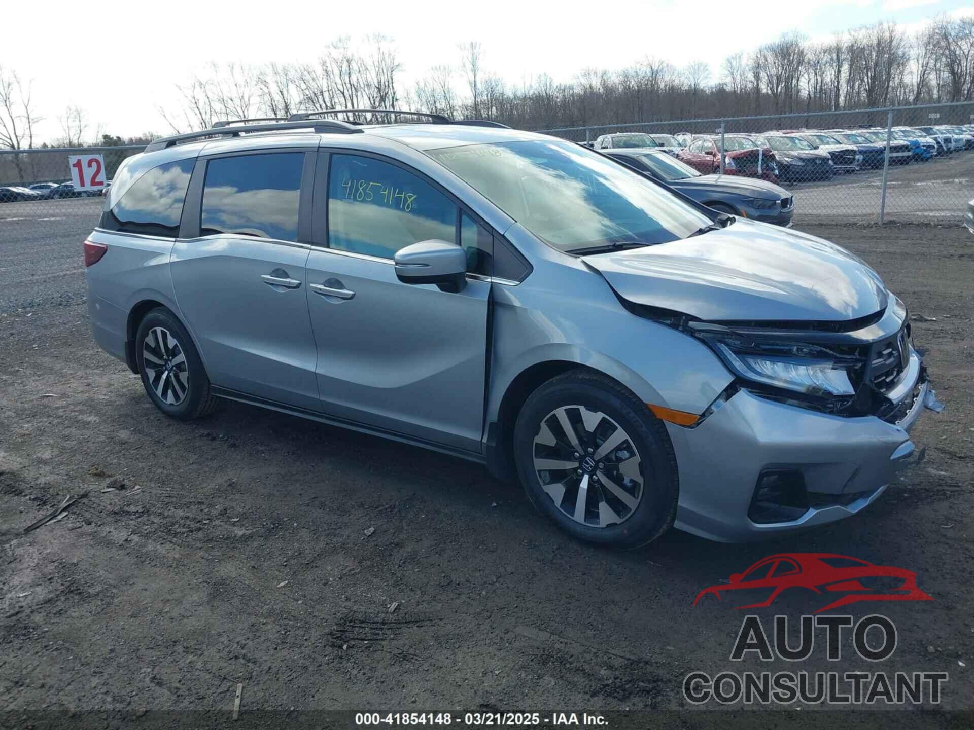 HONDA ODYSSEY 2025 - 5FNRL6H61SB025648