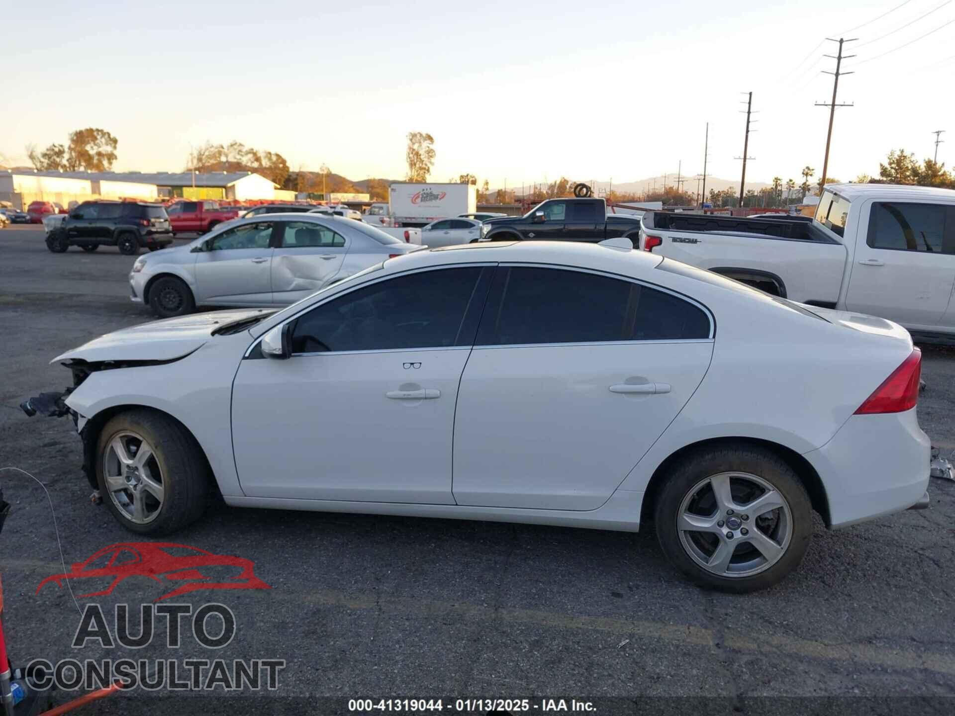 VOLVO S60 2012 - YV1622FS7C2041060