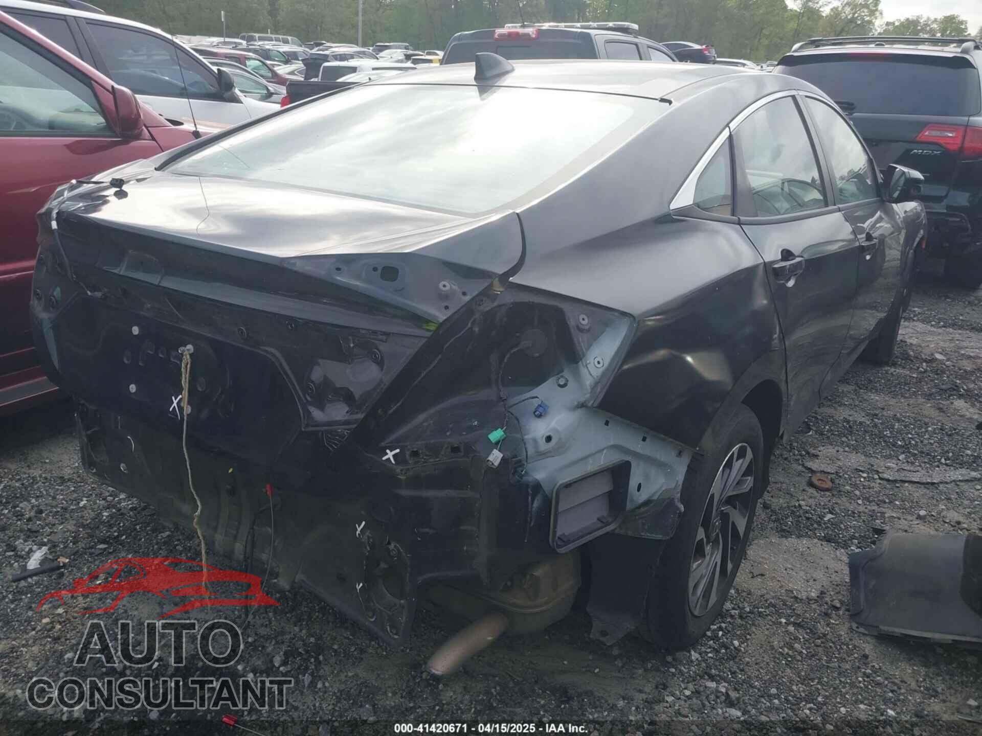HONDA CIVIC 2018 - 2HGFC2F73JH528034