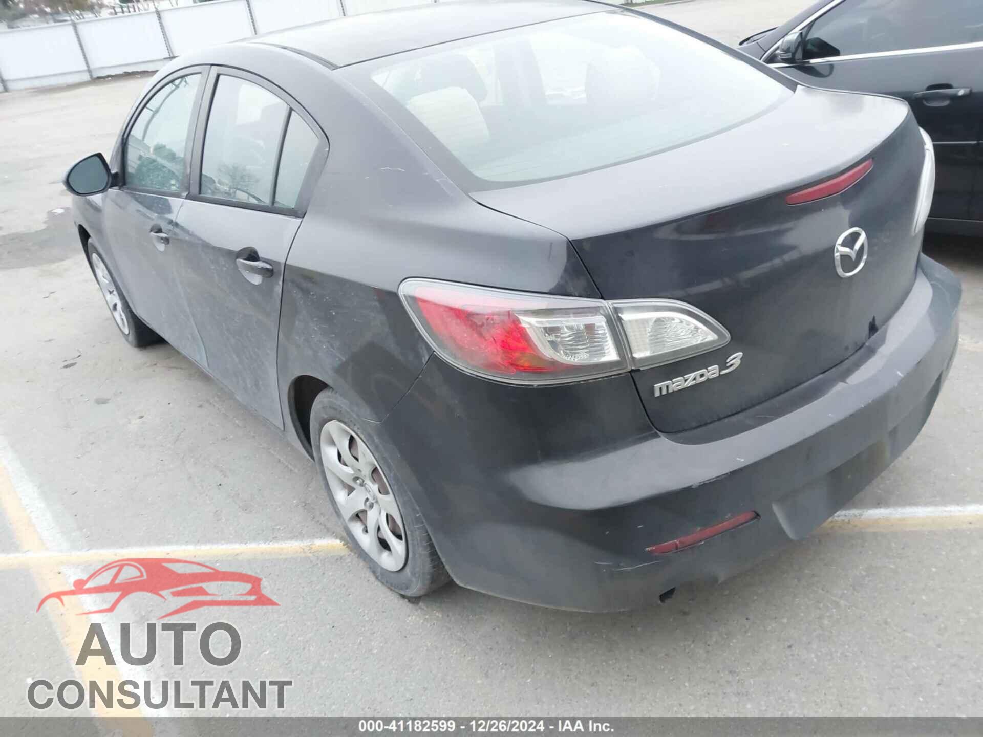 MAZDA MAZDA3 2012 - JM1BL1UGXC1523697