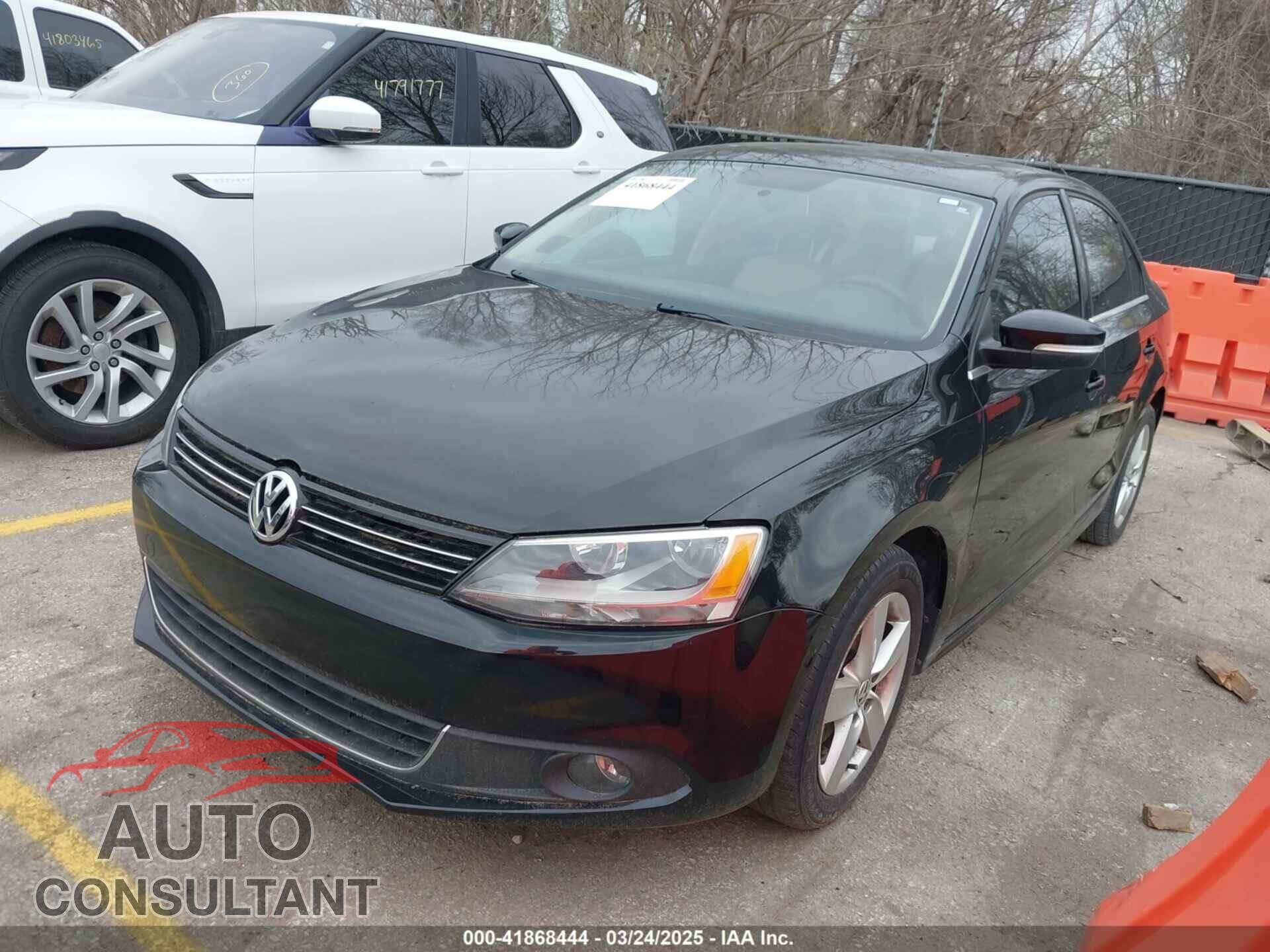 VOLKSWAGEN JETTA 2012 - 3VWLL7AJ9CM367840
