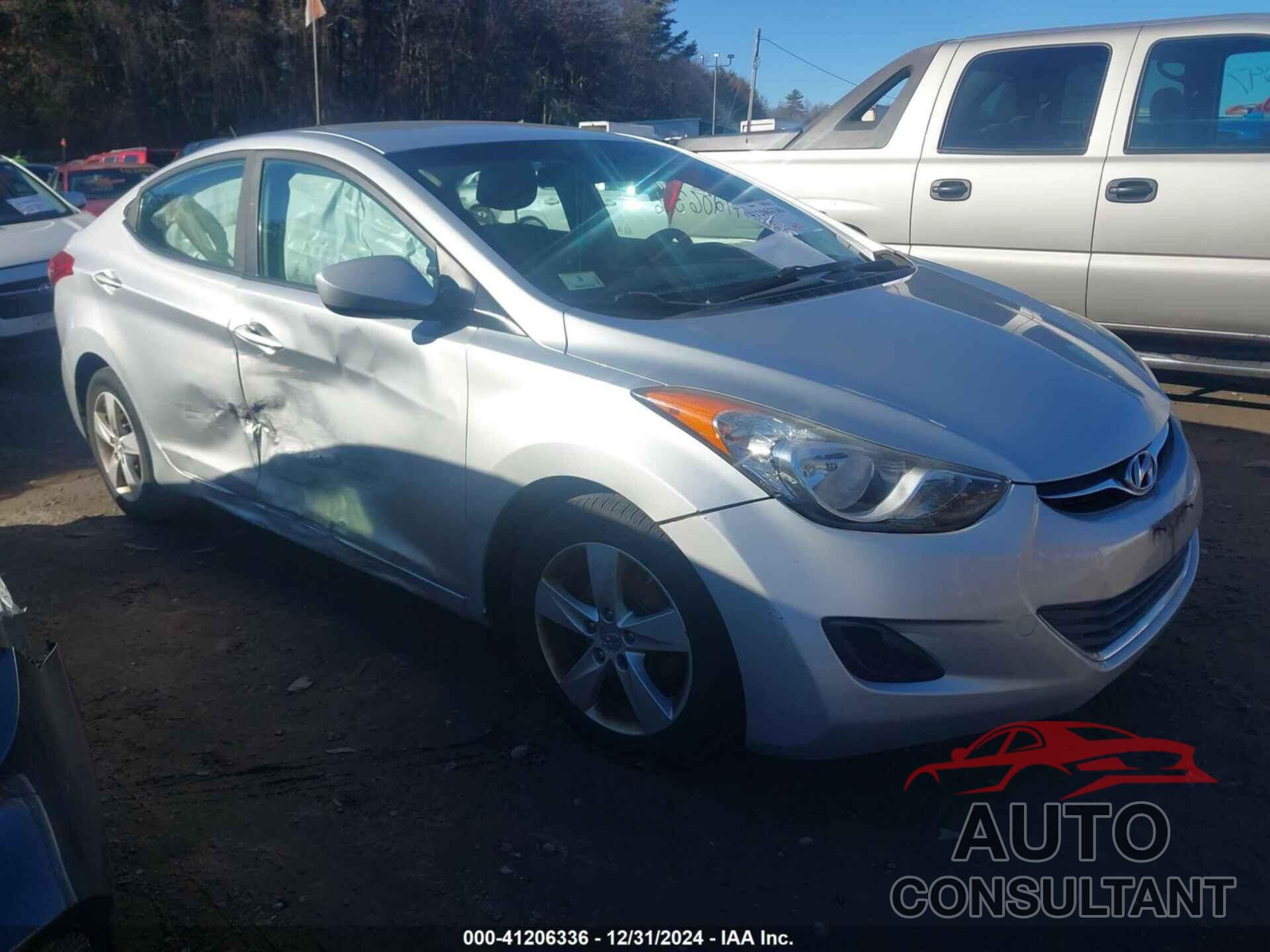 HYUNDAI ELANTRA 2013 - 5NPDH4AE1DH448395