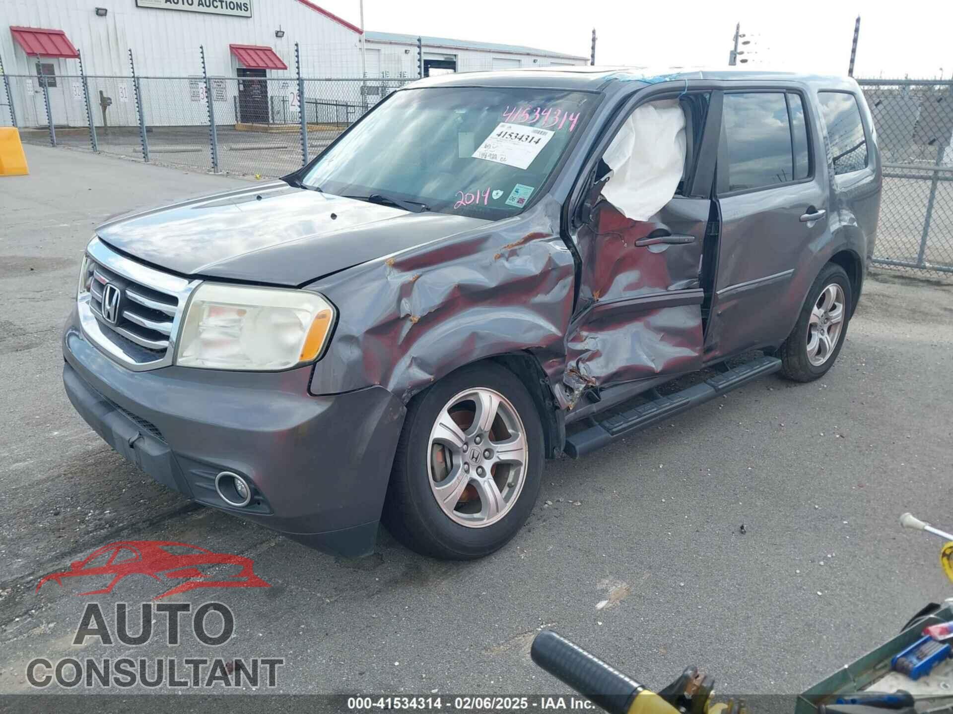 HONDA PILOT 2014 - 5FNYF4H59EB005344