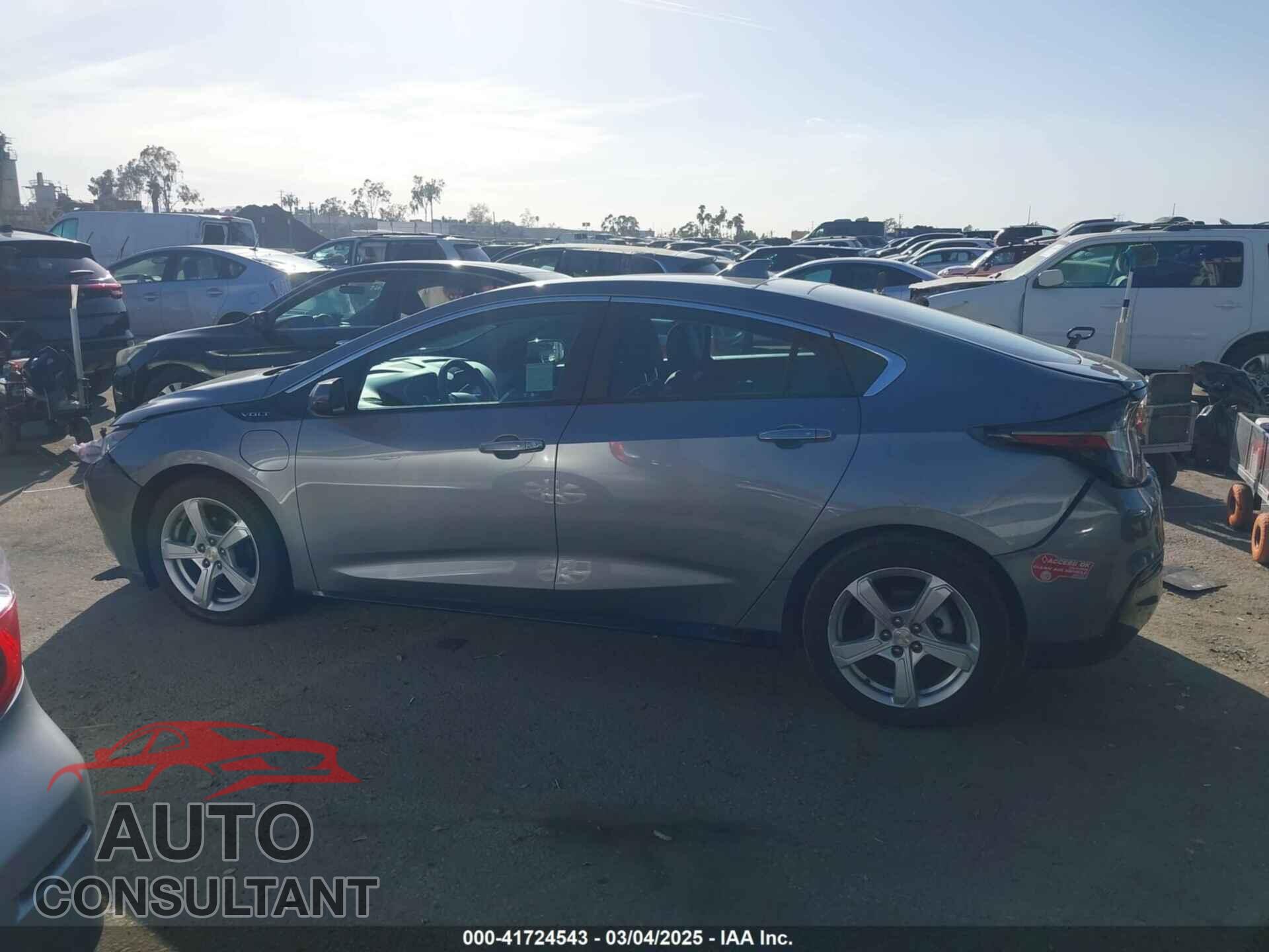 CHEVROLET VOLT 2018 - 1G1RC6S54JU143577