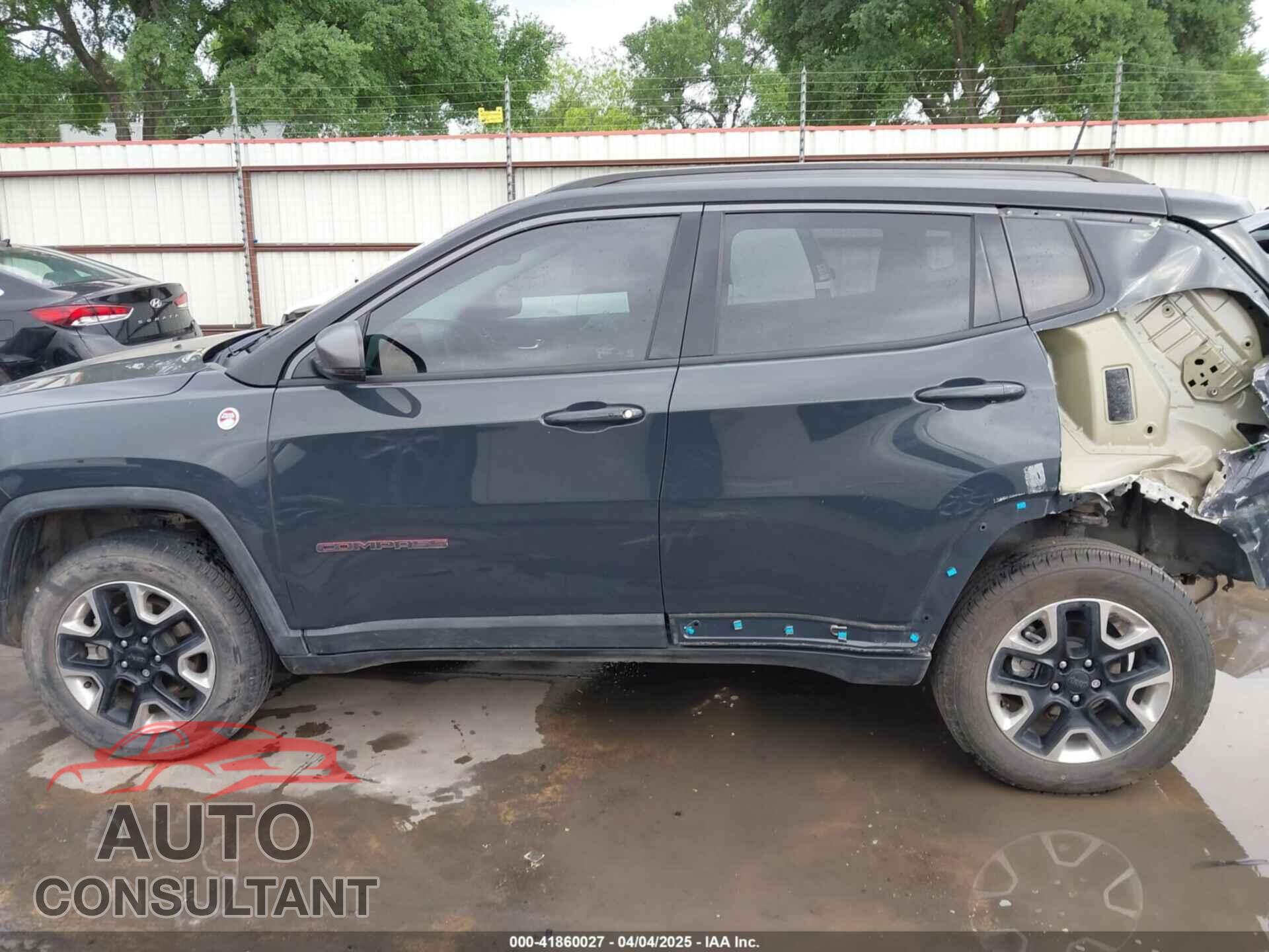 JEEP COMPASS 2018 - 3C4NJDDB5JT270609