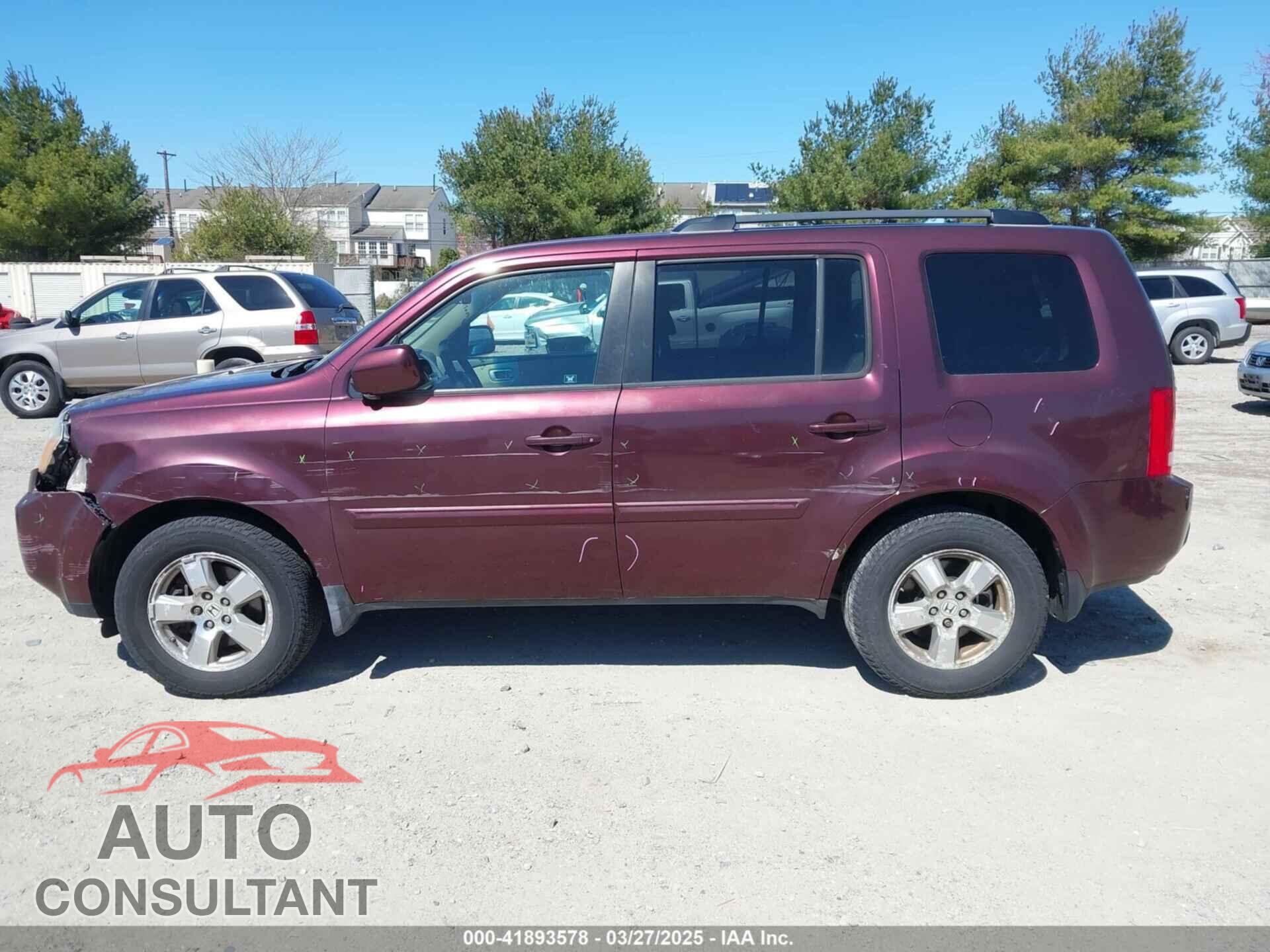 HONDA PILOT 2011 - 5FNYF4H45BB063910