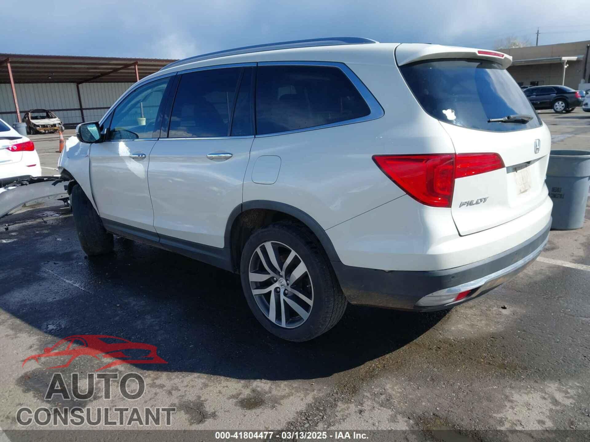 HONDA PILOT 2017 - 5FNYF6H06HB041609