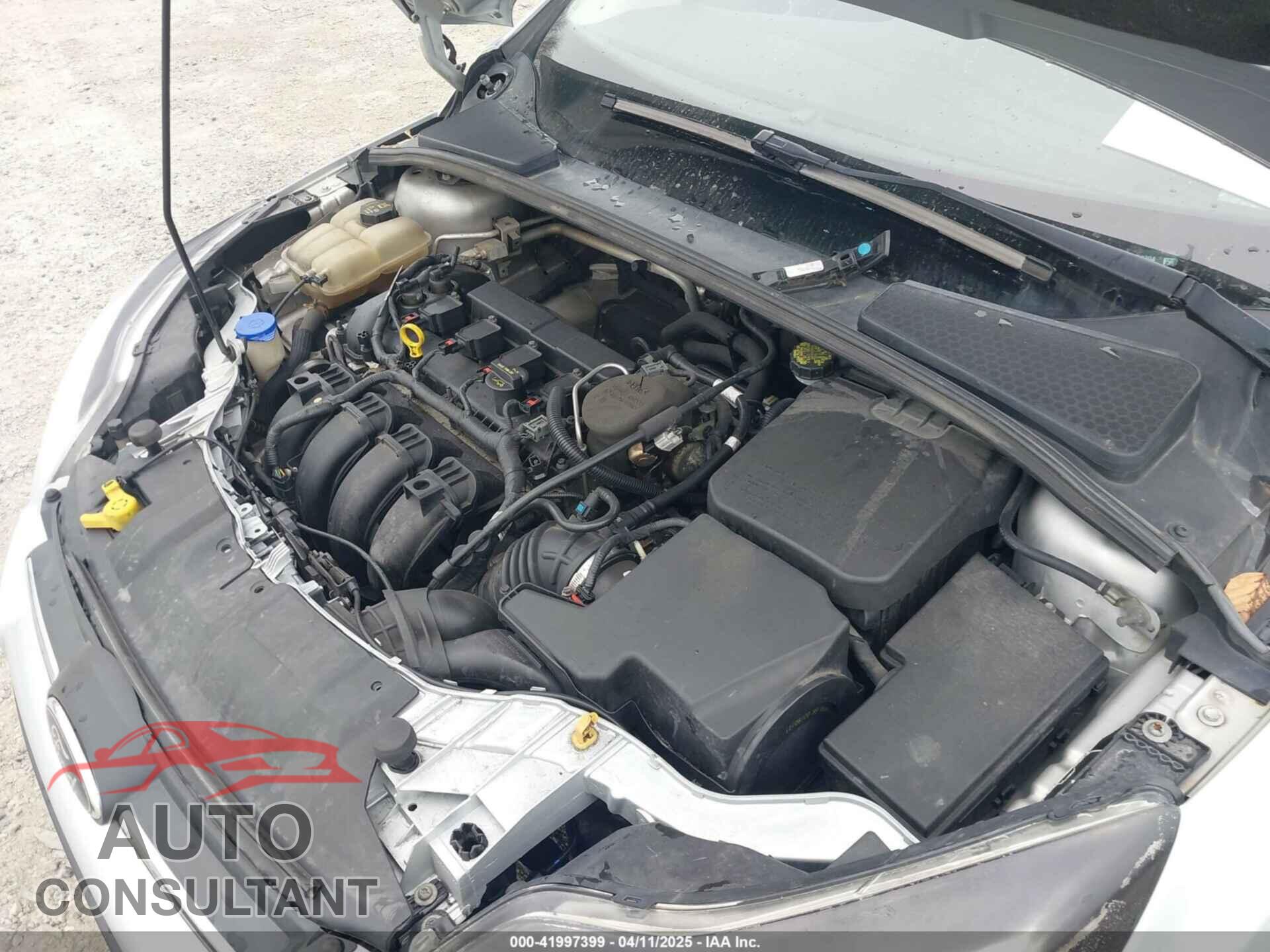 FORD FOCUS 2014 - 1FADP3F20EL142304