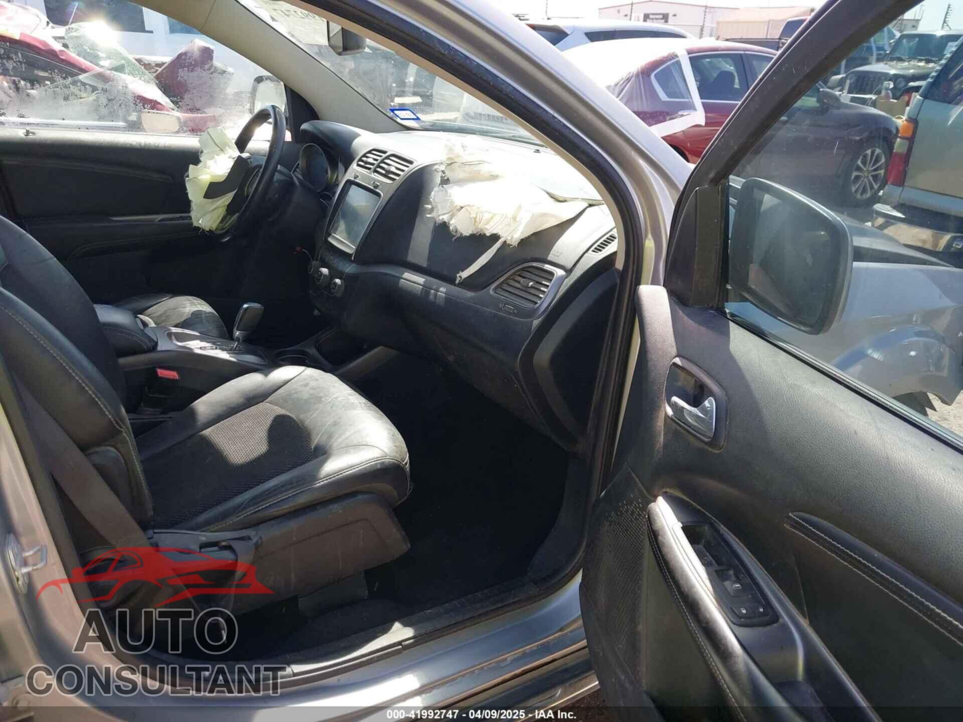 DODGE JOURNEY 2015 - 3C4PDCGB2FT692057