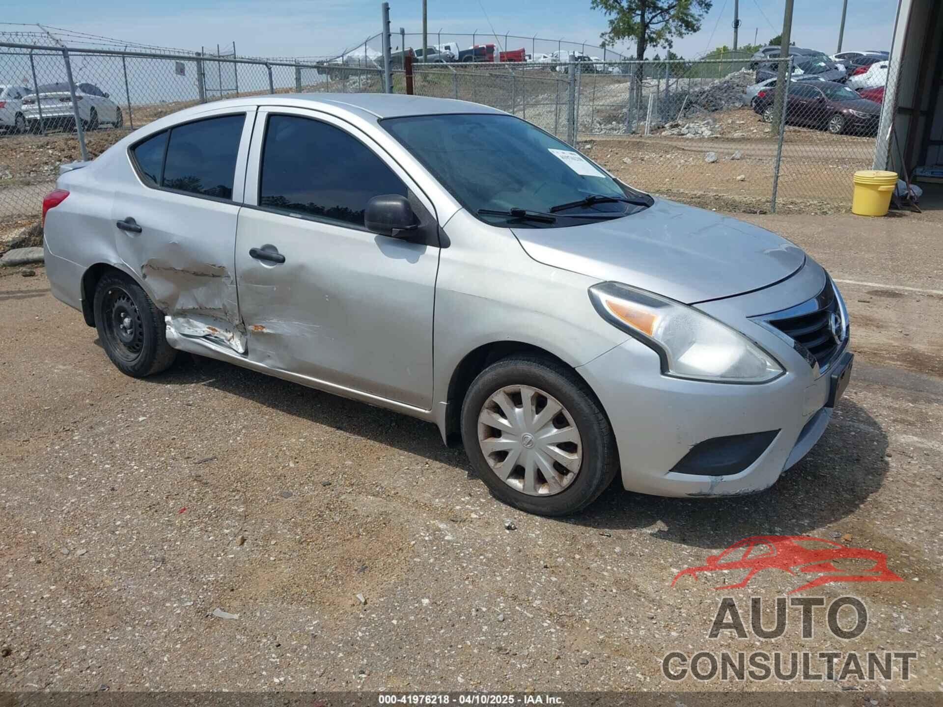 NISSAN VERSA 2015 - 3N1CN7AP1FL817785
