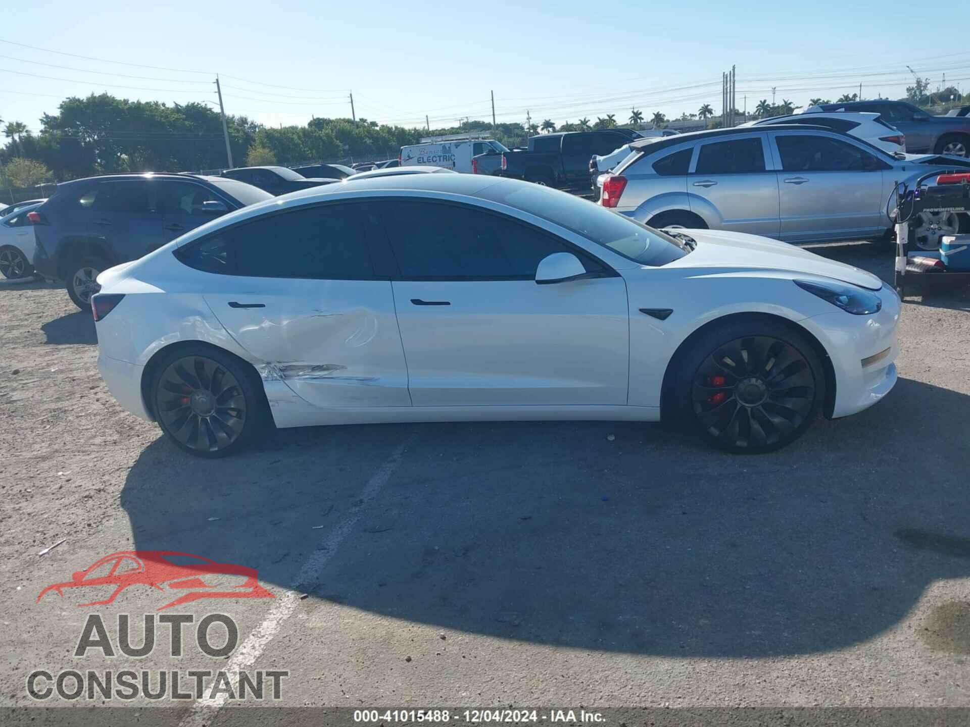 TESLA MODEL 3 2023 - 5YJ3E1EC7PF590653