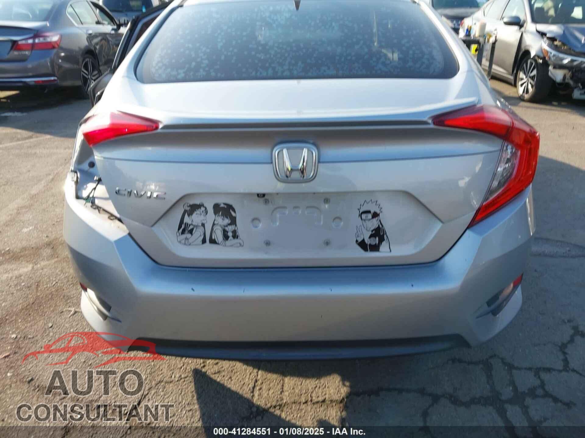 HONDA CIVIC 2018 - 2HGFC2F74JH515227