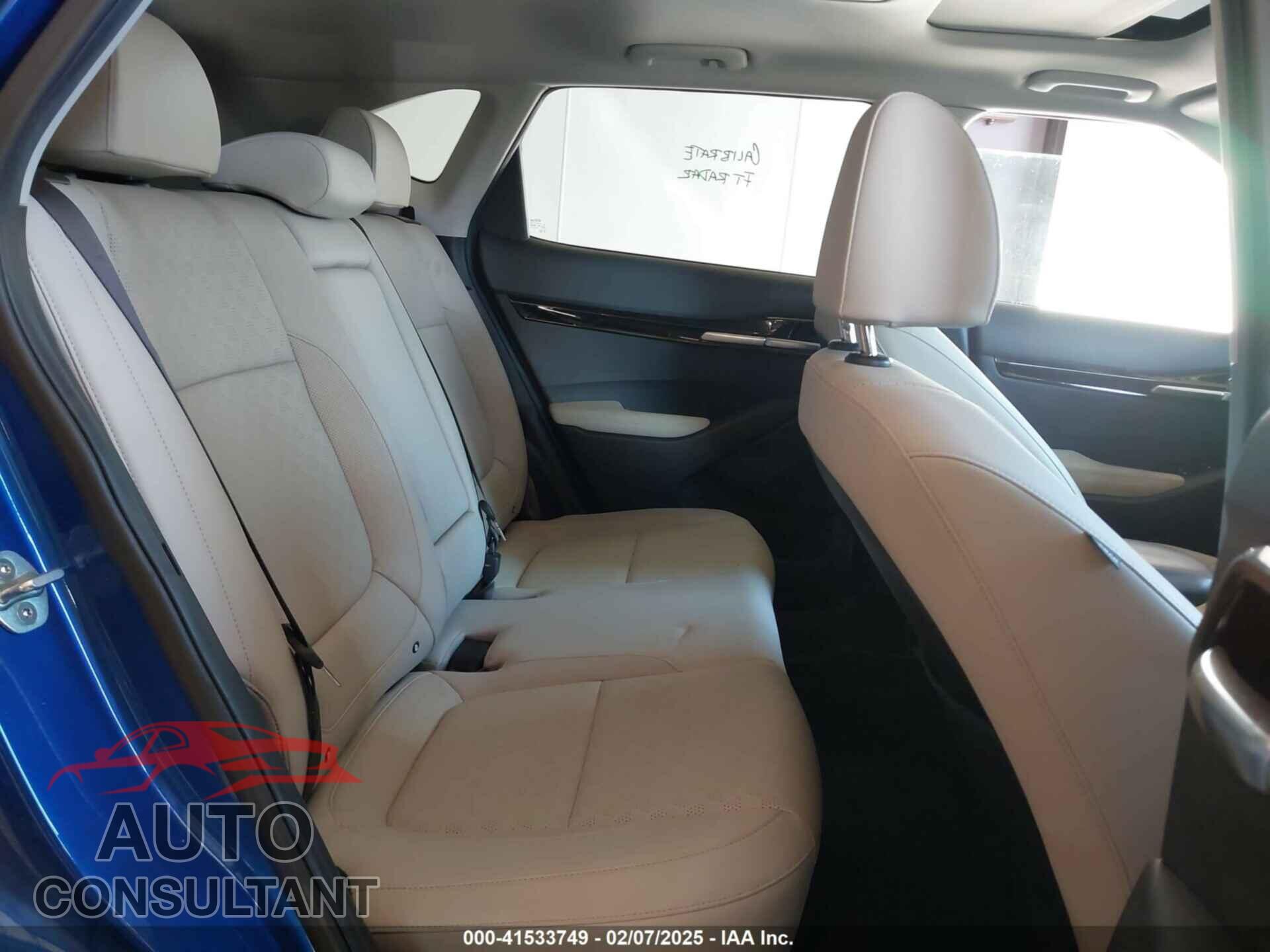 KIA SELTOS 2021 - KNDETCA28M7154385