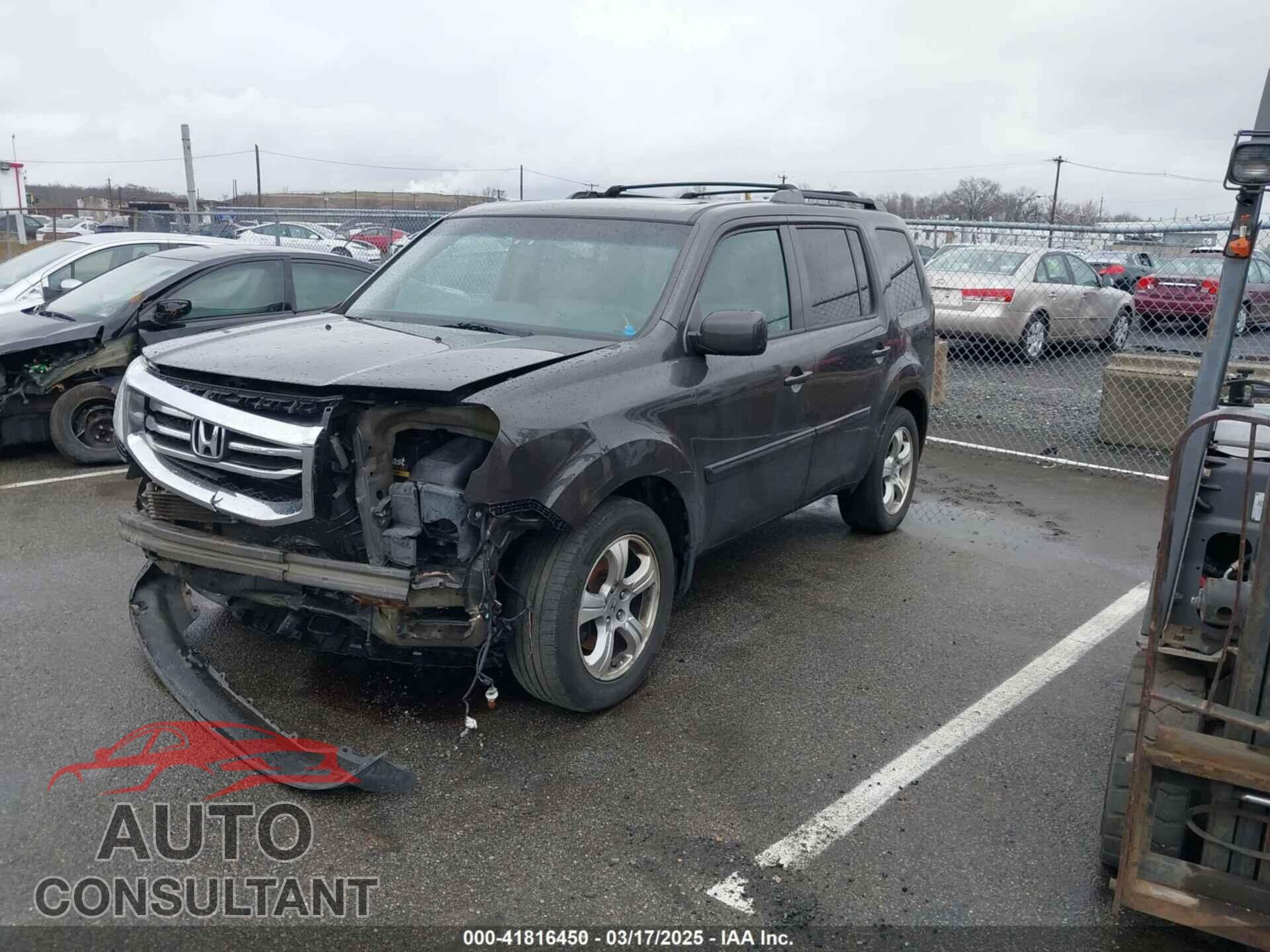 HONDA PILOT 2012 - 5FNYF4H57CB010667