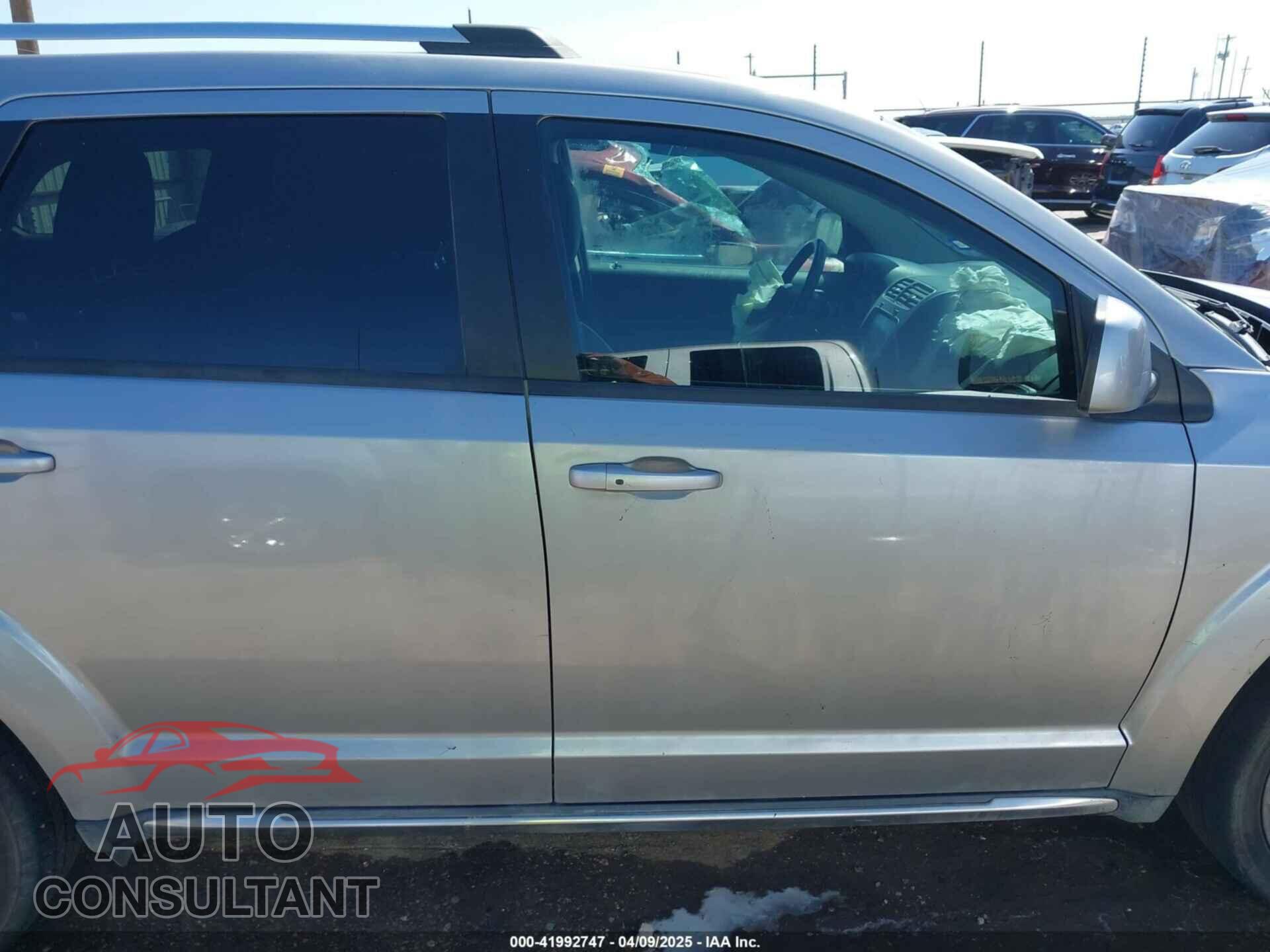DODGE JOURNEY 2015 - 3C4PDCGB2FT692057