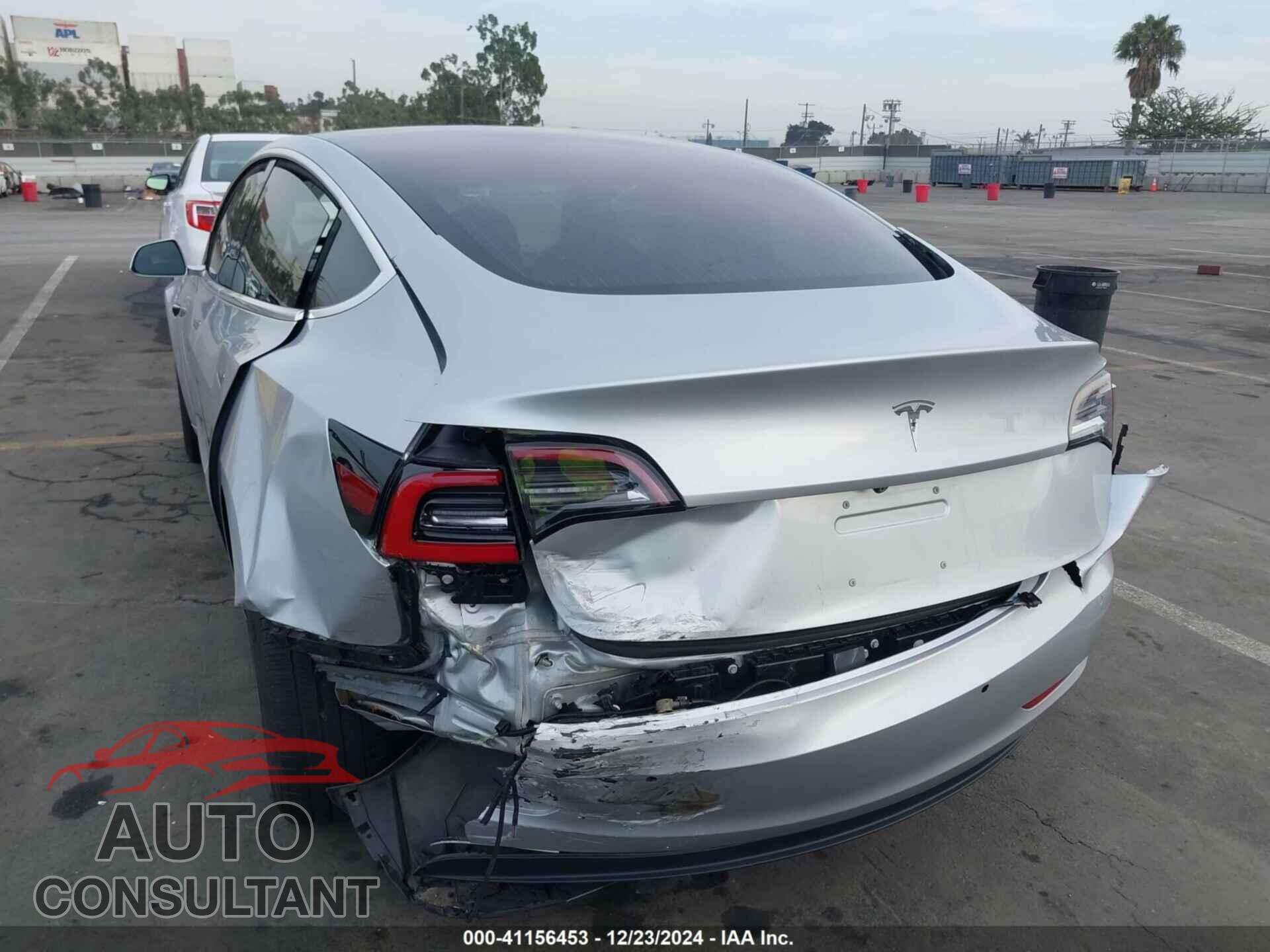 TESLA MODEL 3 2018 - 5YJ3E1EA7JF033070