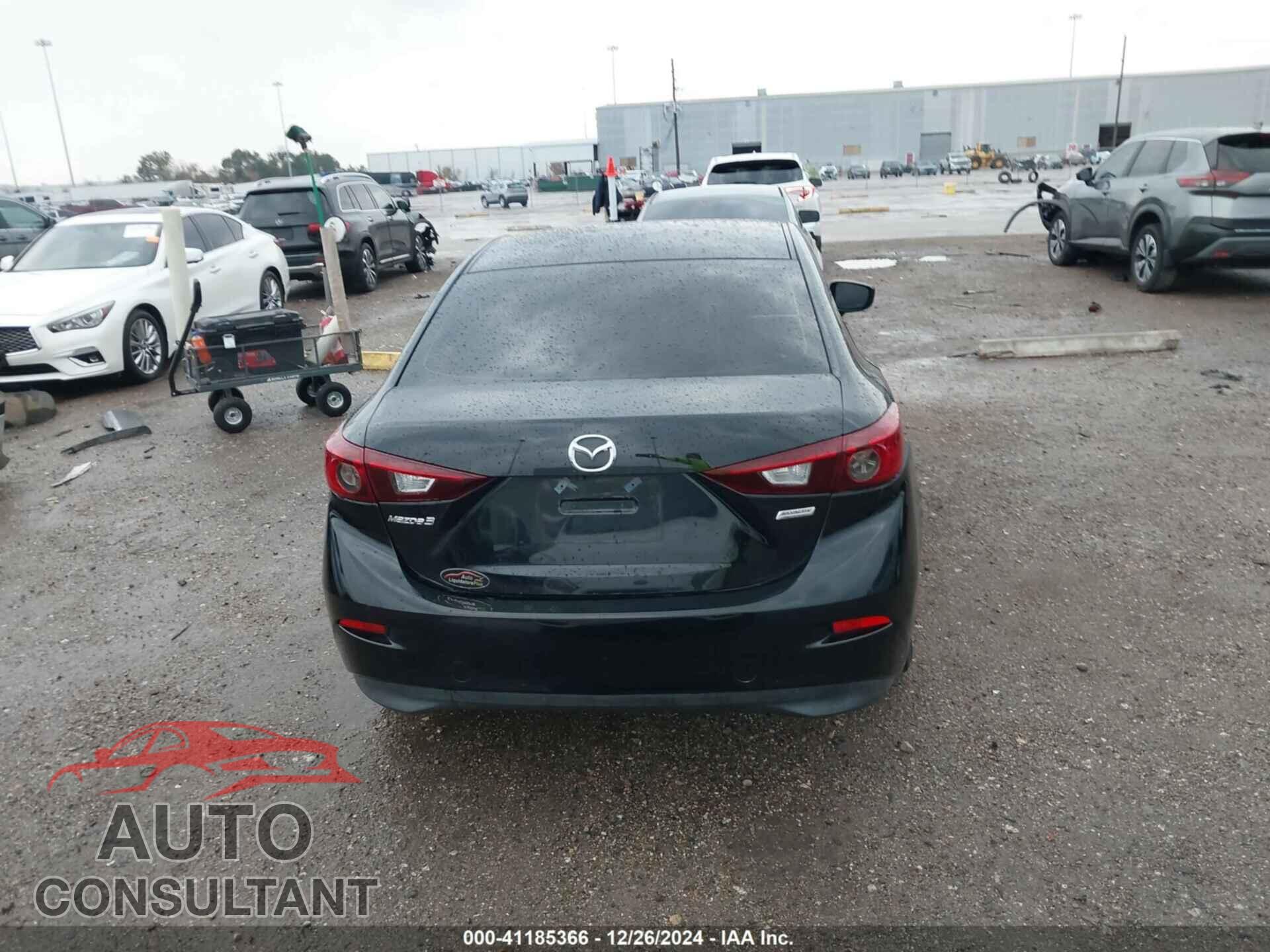MAZDA MAZDA3 2017 - 3MZBN1U70HM113220