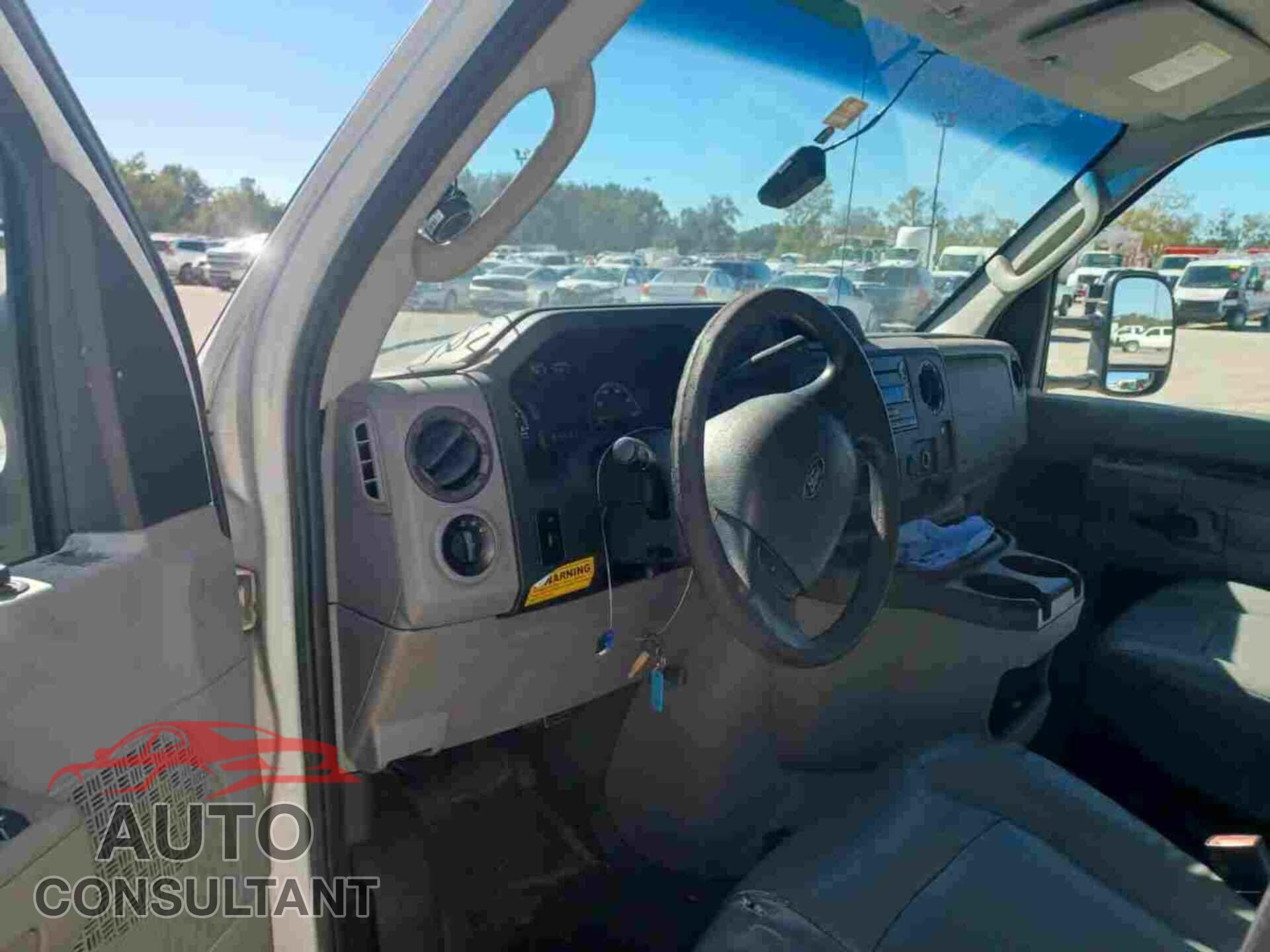 FORD ECONOLINE 2014 - 1FDWE4FL6EDA55861