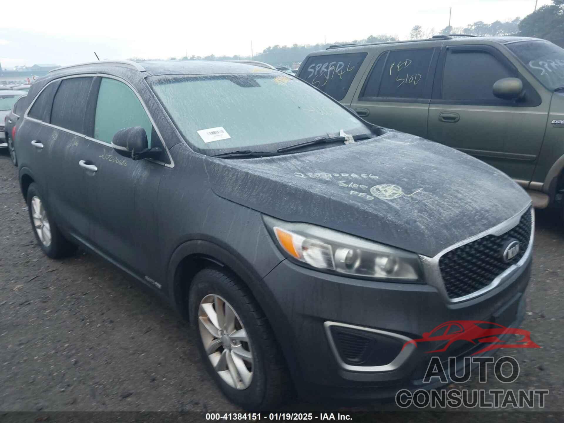 KIA SORENTO 2017 - 5XYPGDA52HG335617