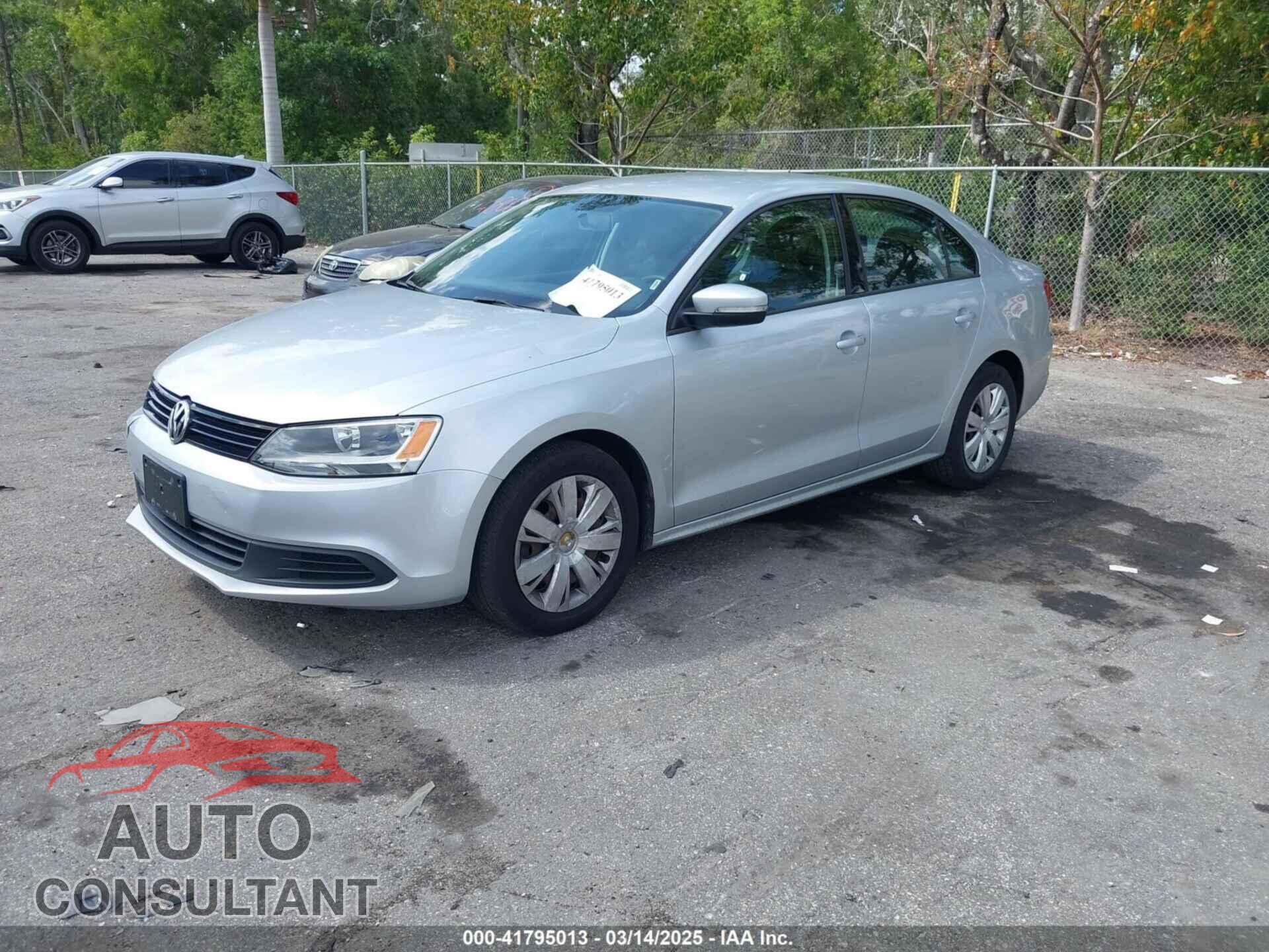 VOLKSWAGEN JETTA 2012 - 3VWDP7AJ5CM309846