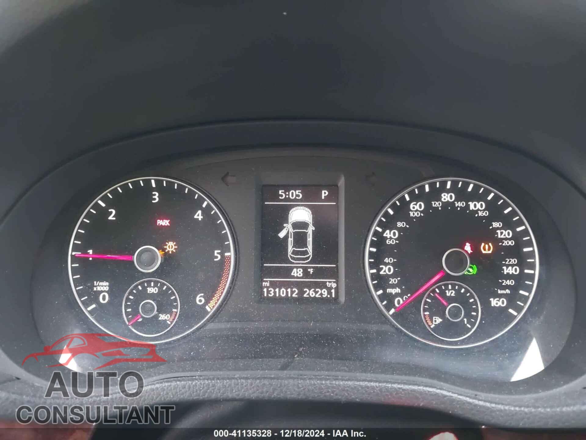 VOLKSWAGEN PASSAT 2013 - 1VWCN7A38DC093187
