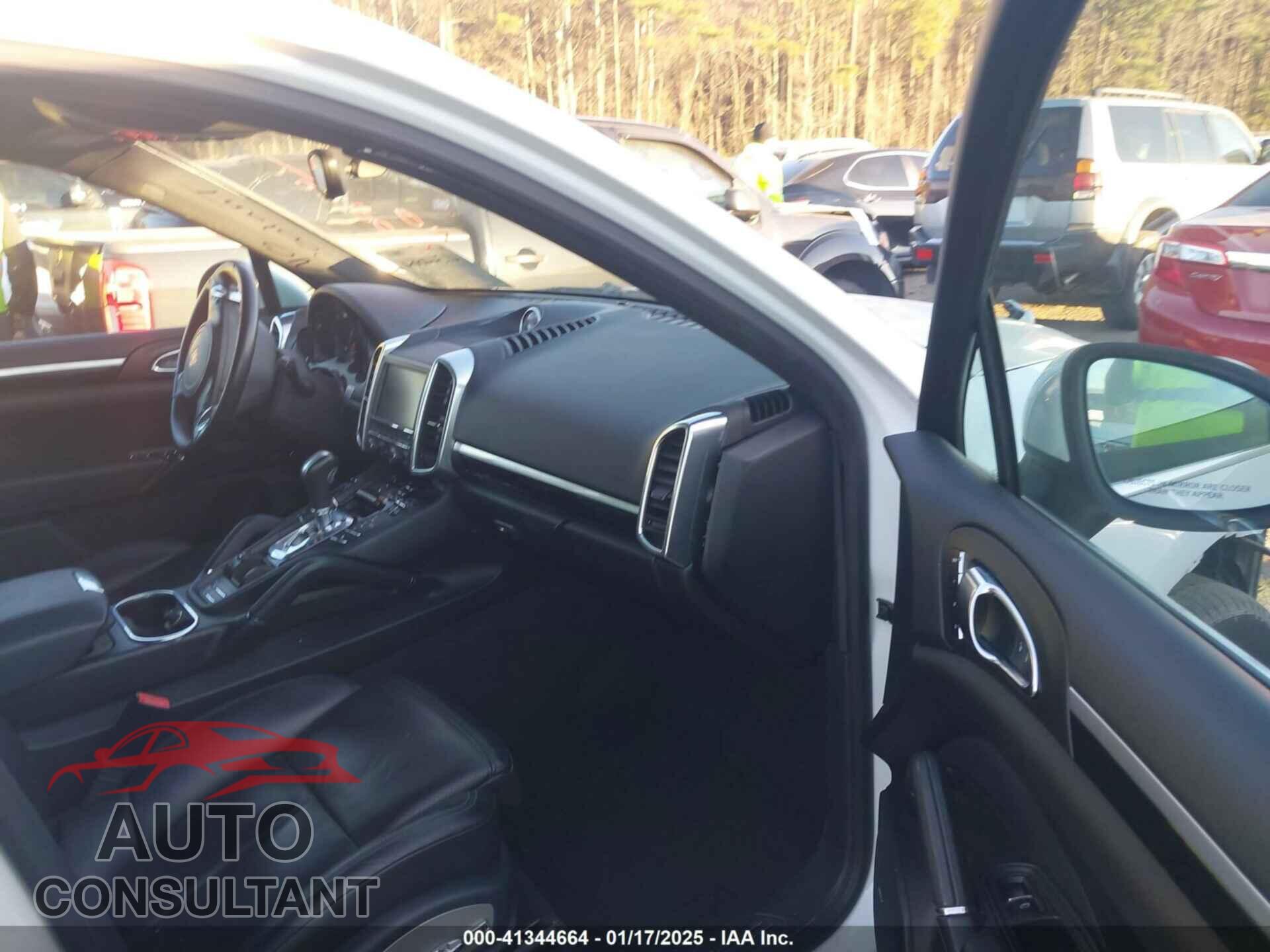 PORSCHE CAYENNE 2013 - WP1AF2A20DLA39544