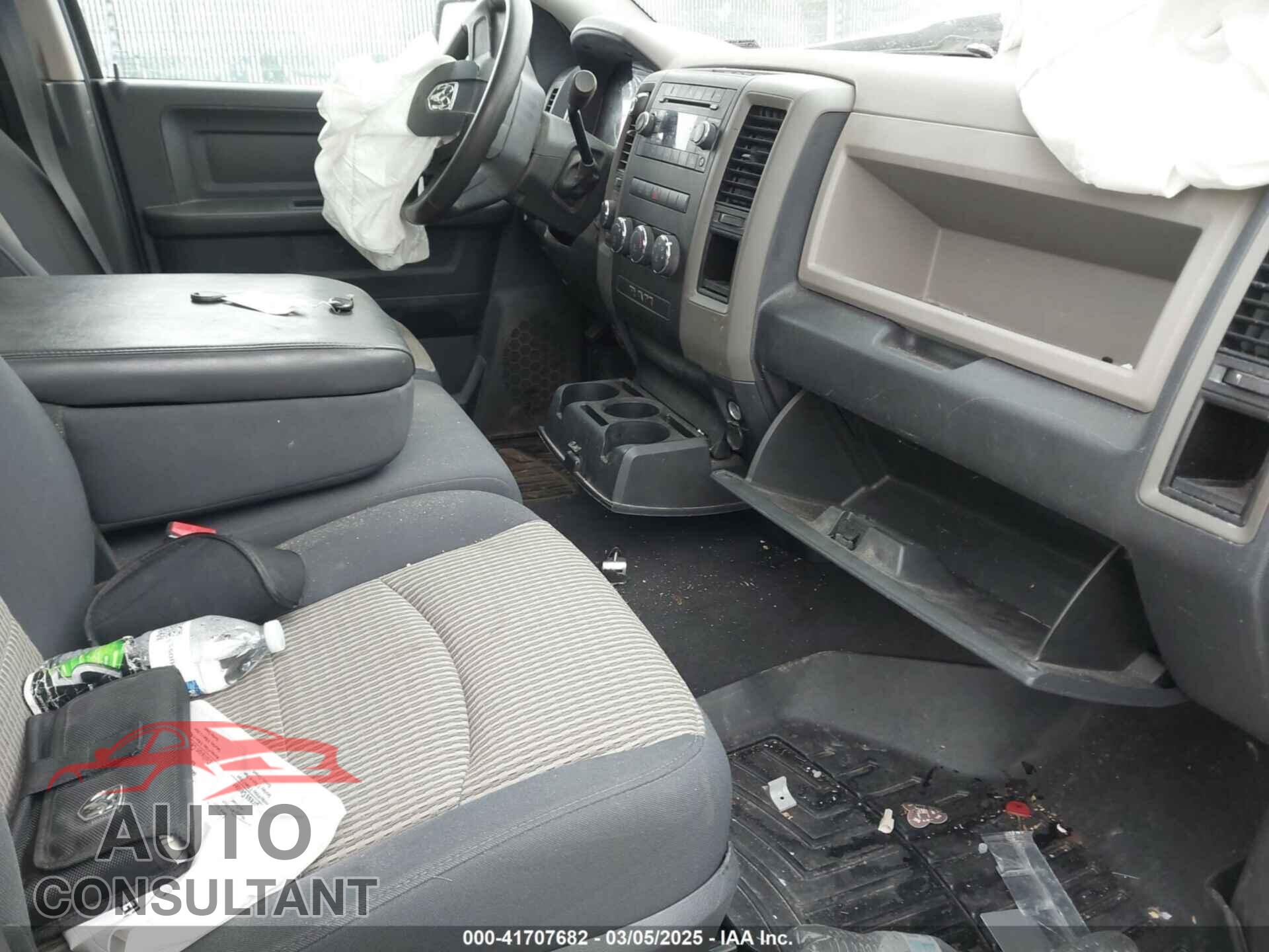 DODGE RAM 1500 2010 - 1D7RV1GP0AS116554