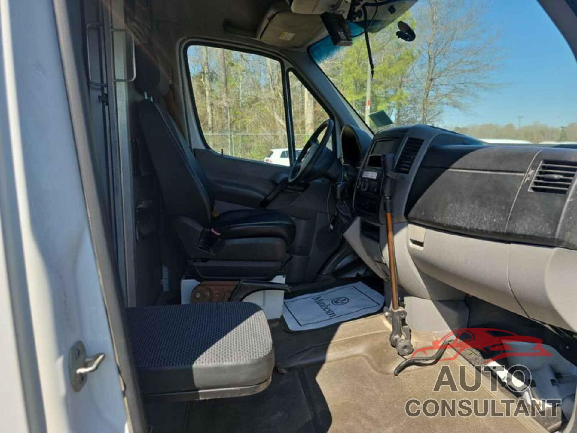 MERCEDES-BENZ SPRINTER 2500 2011 - WD3PE8CB4B5596936